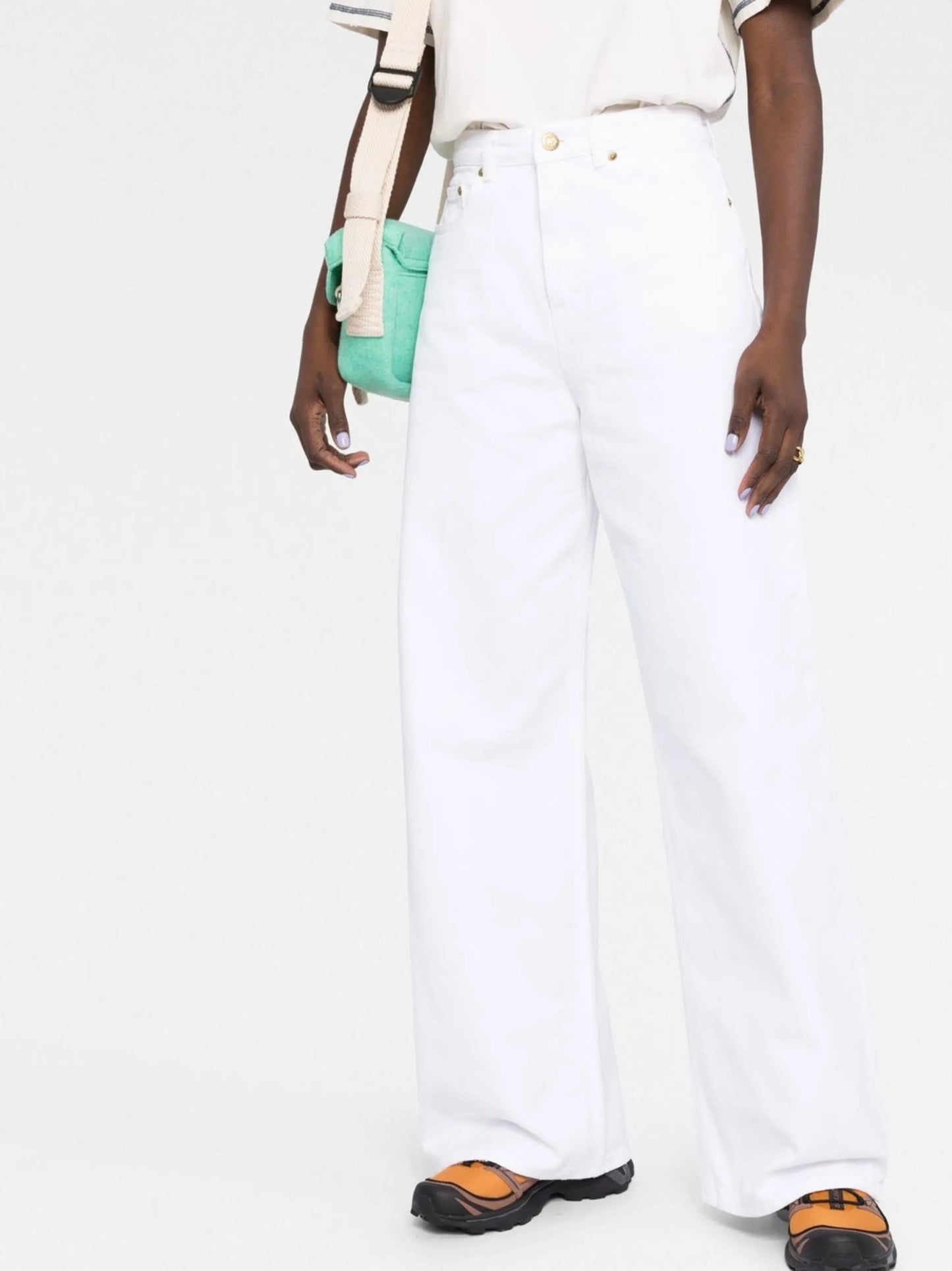 high-waist wide leg jeans
