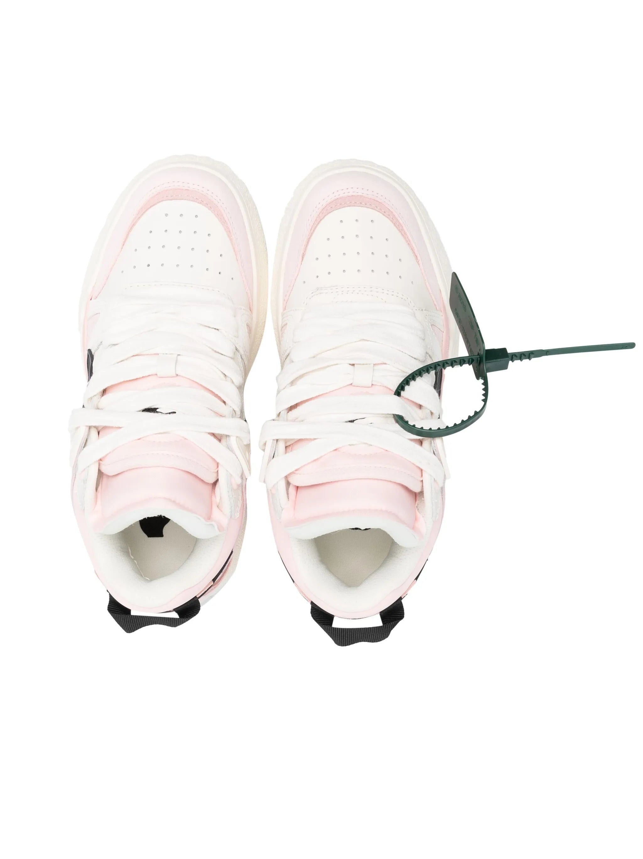 Arrow-motif flat-sole sneakers