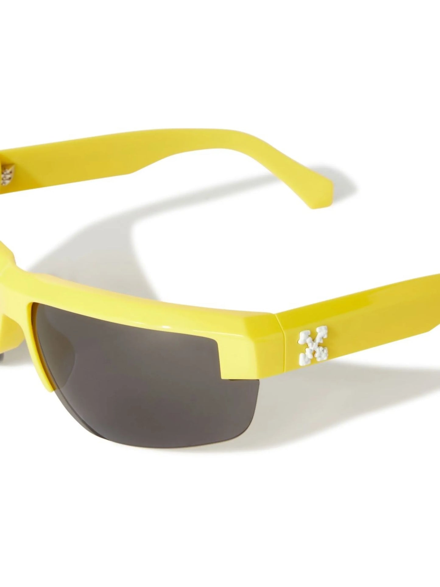 Toledo arrows-motif sunglasses