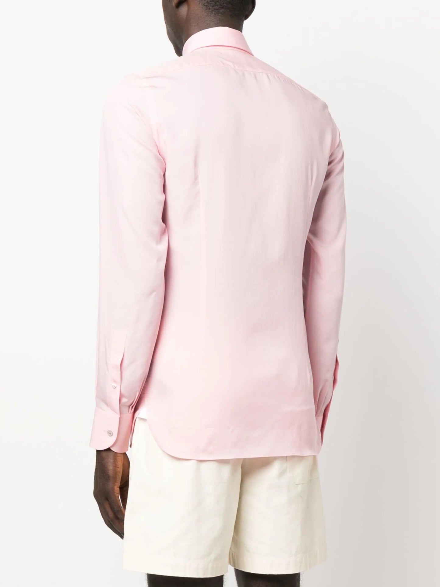 classic-collar long-sleeve shirt