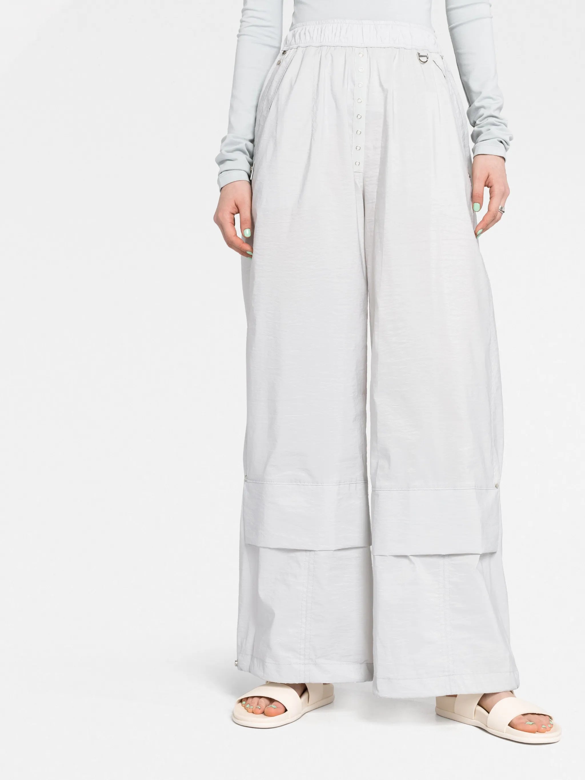 elasticated wide-leg trousers