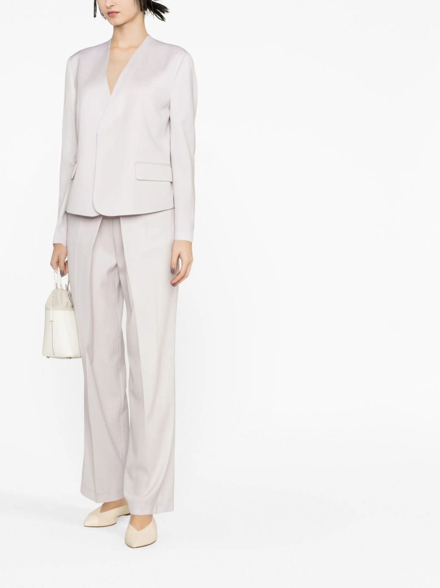 V-neck collarless blazer