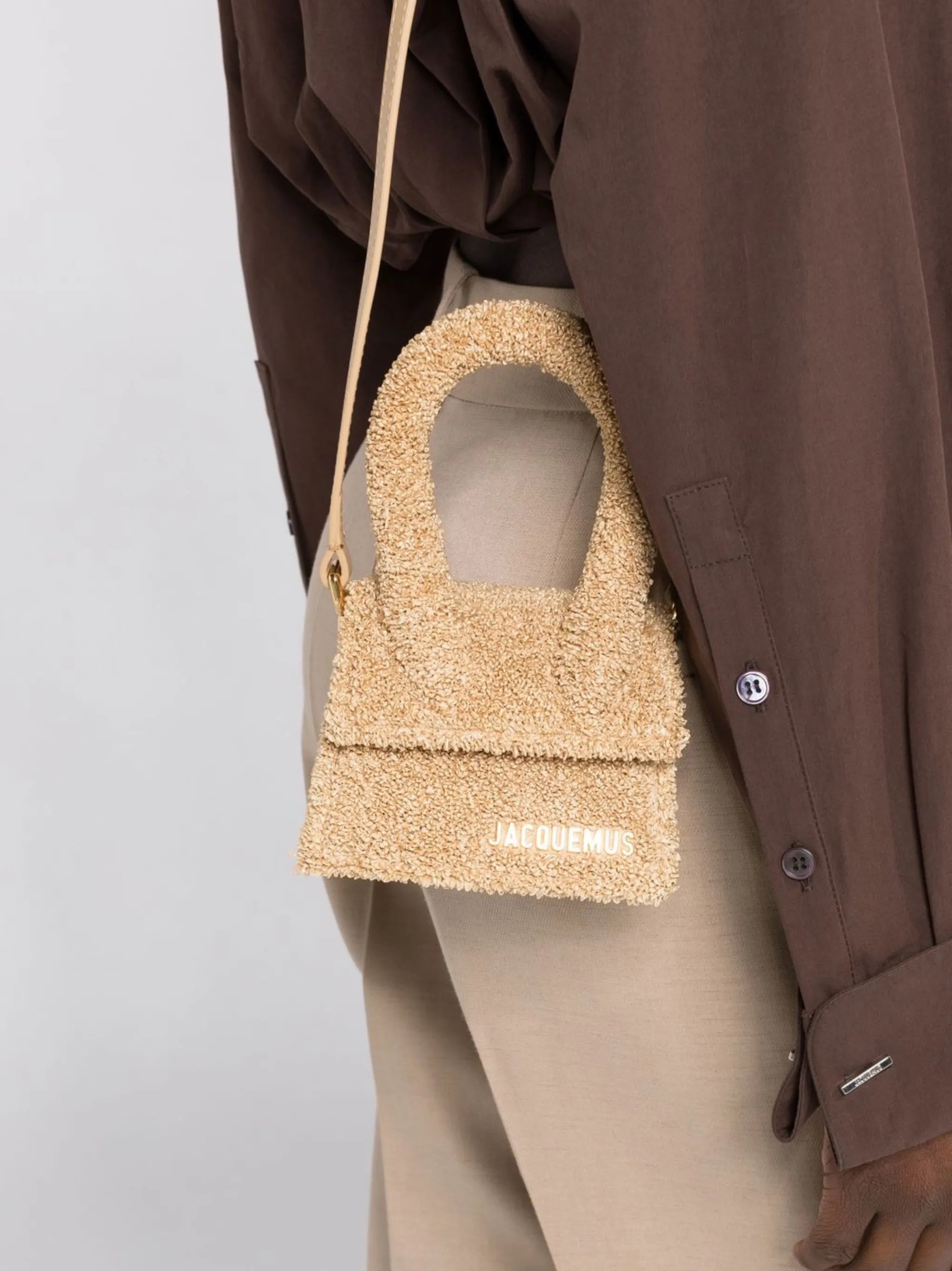Le Chiquito bouclé mini bag