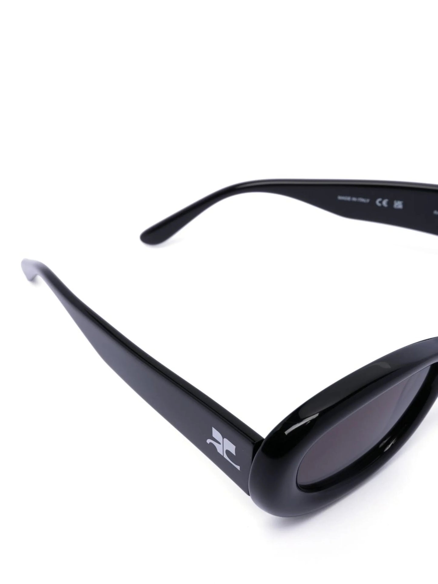 oval-frame sunglasses