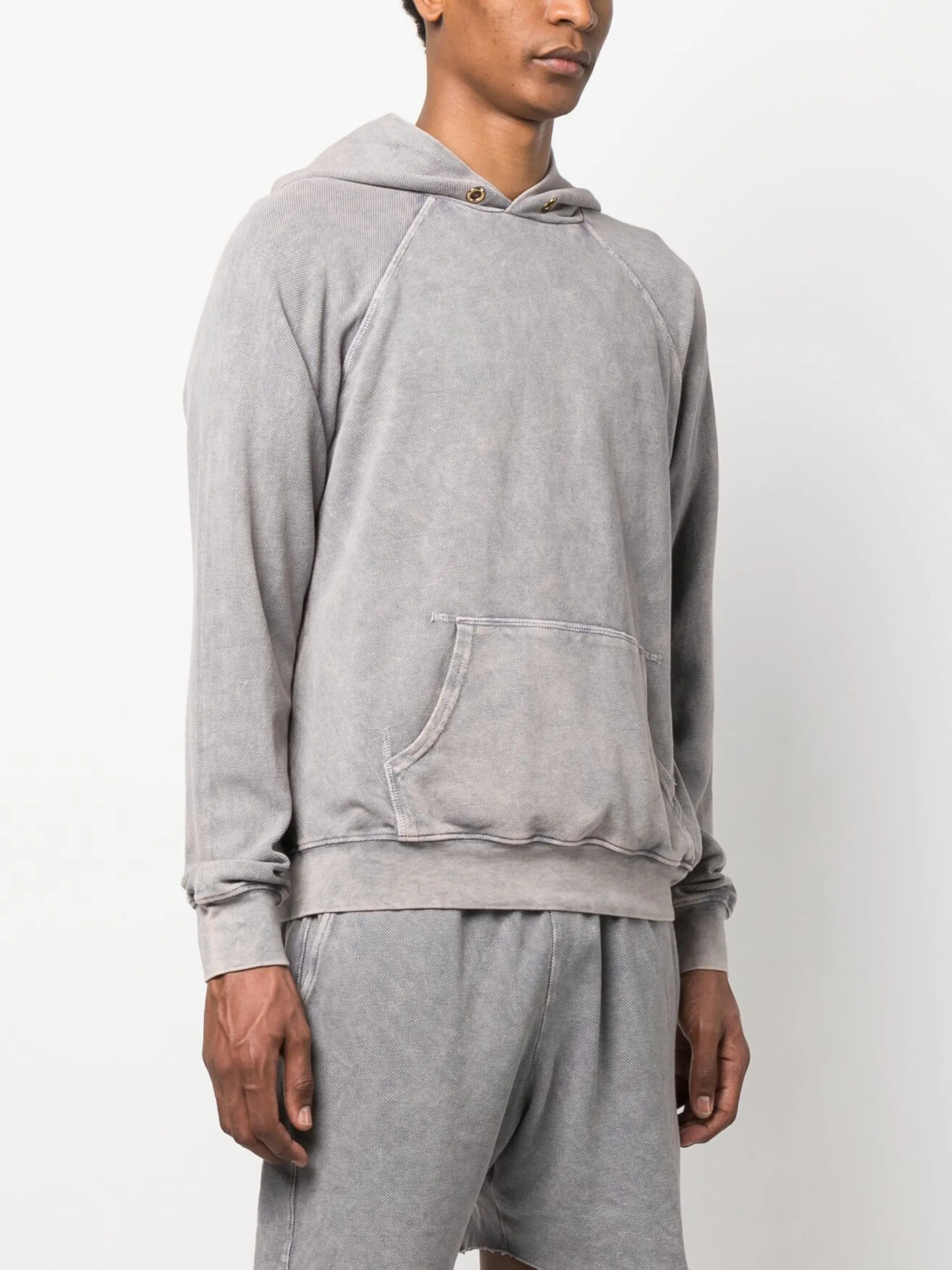 raglan-sleeve hoodie