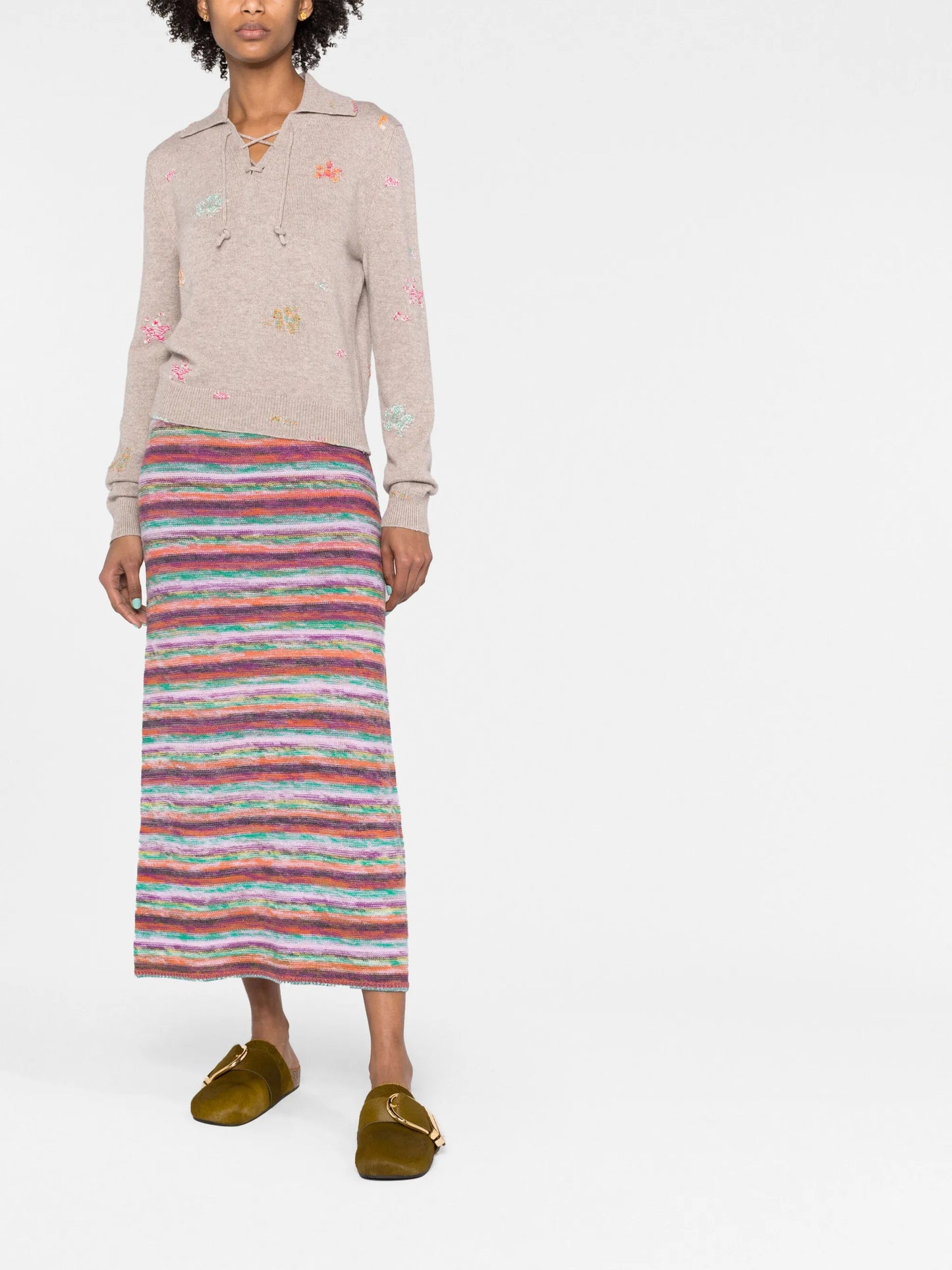 floral-embroidered V-neck jumper