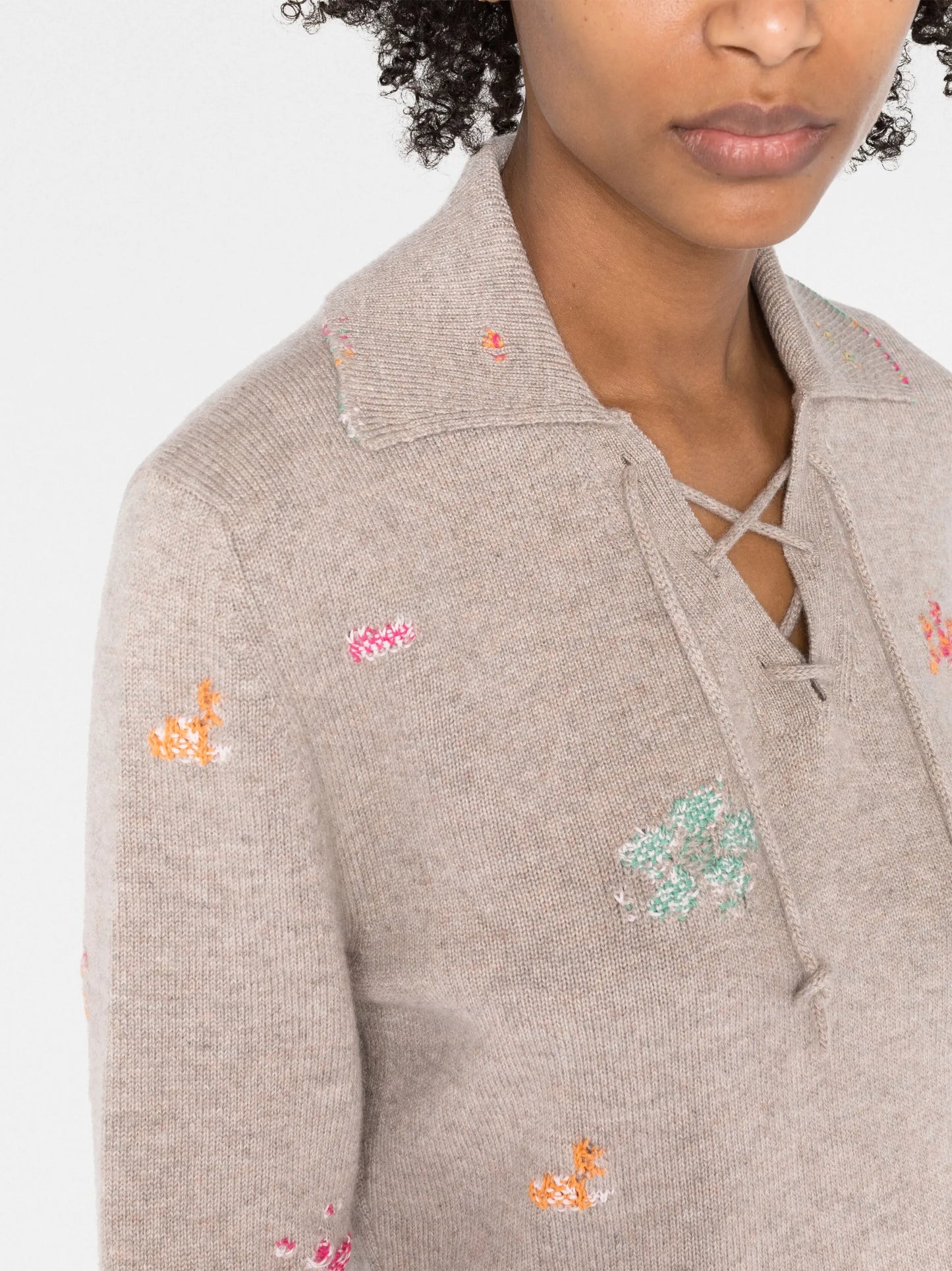 floral-embroidered V-neck jumper