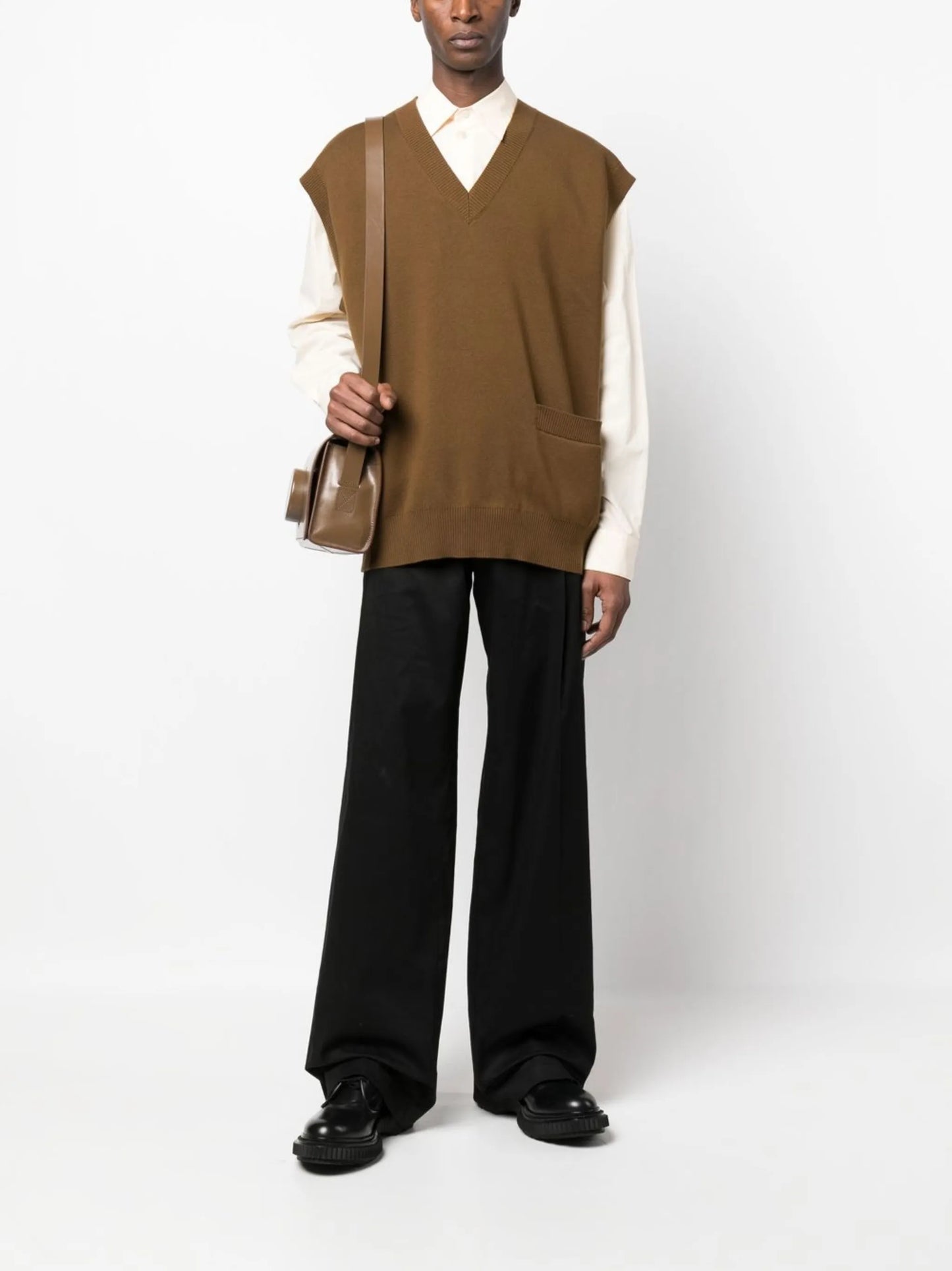 V-neck knitted vest