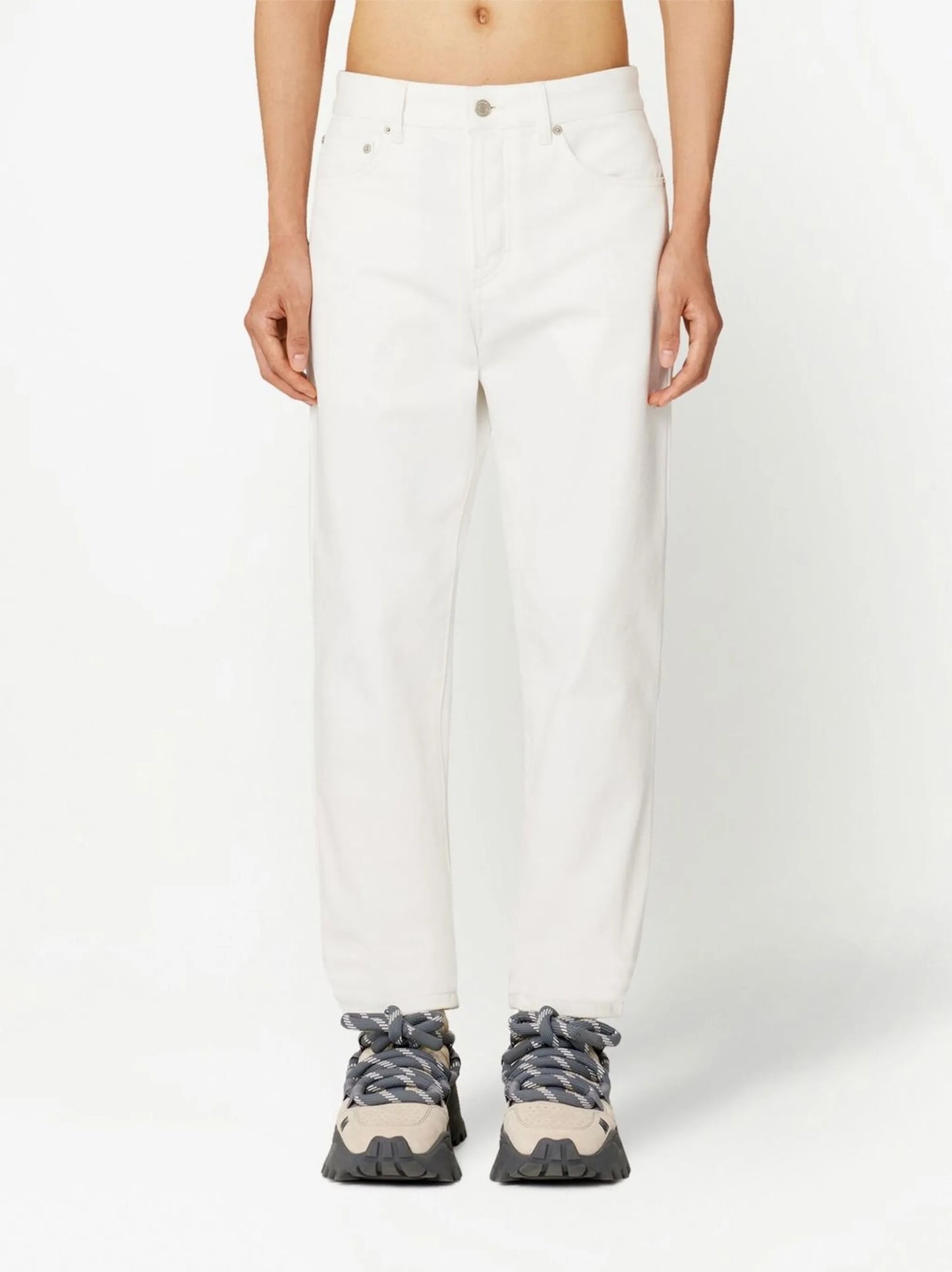 tapered-leg jeans