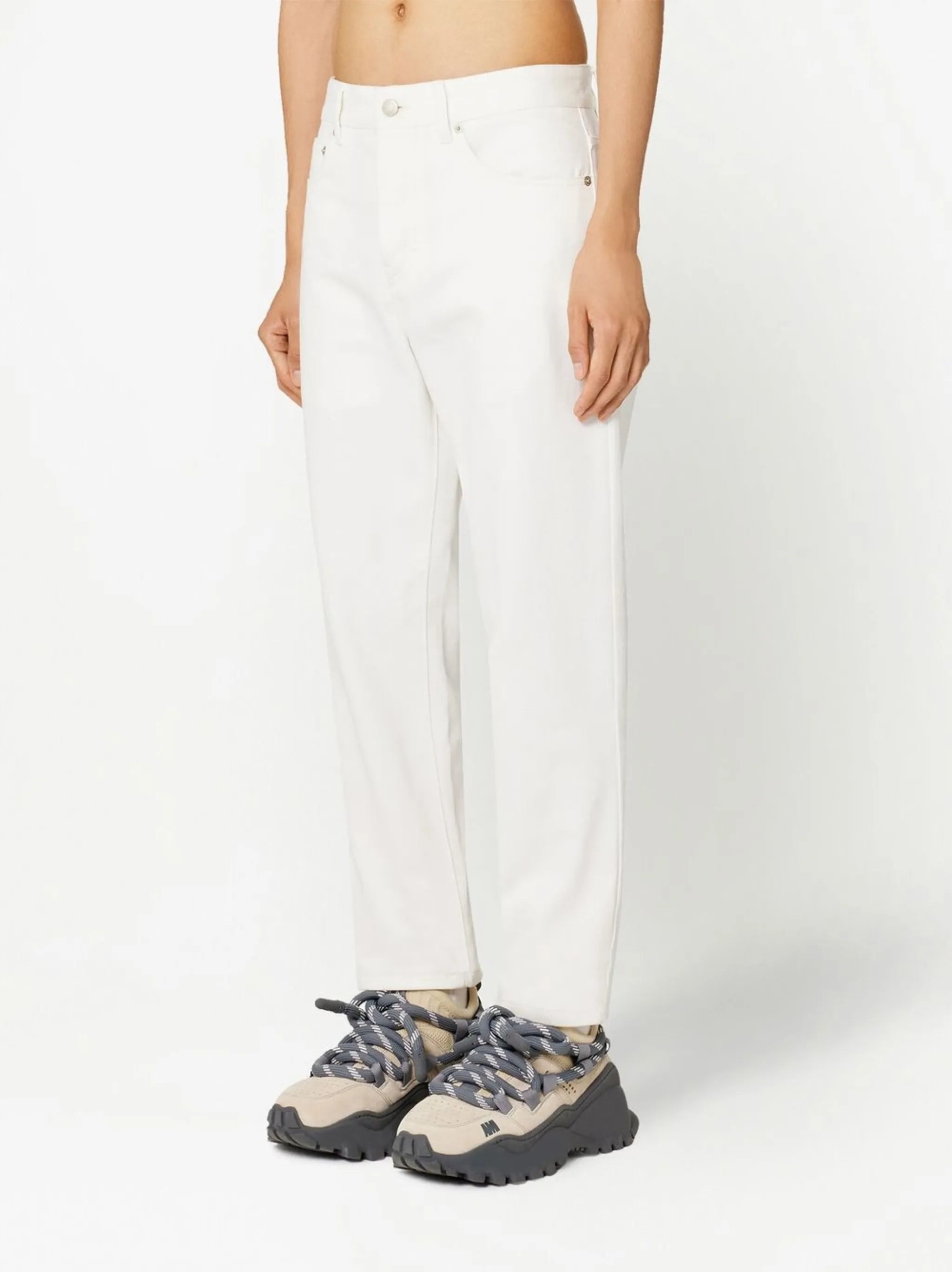 tapered-leg jeans