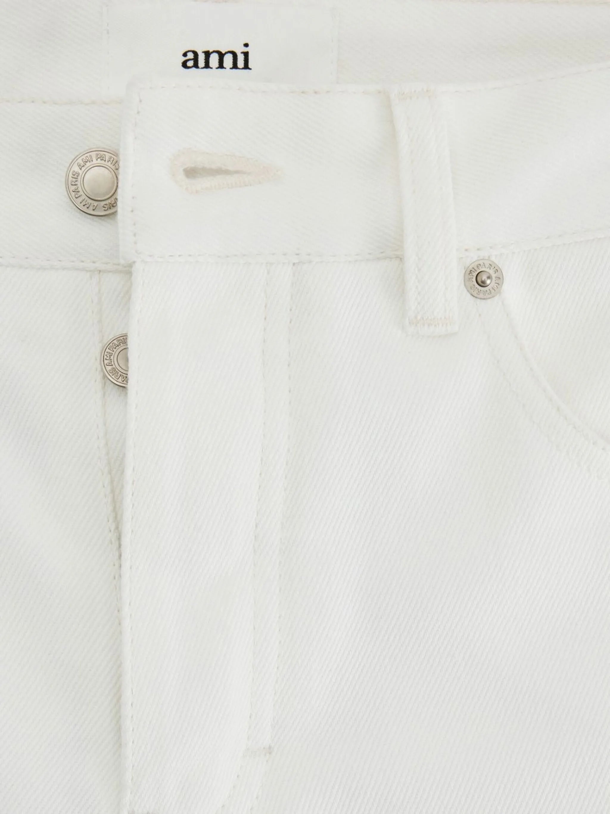 tapered-leg jeans