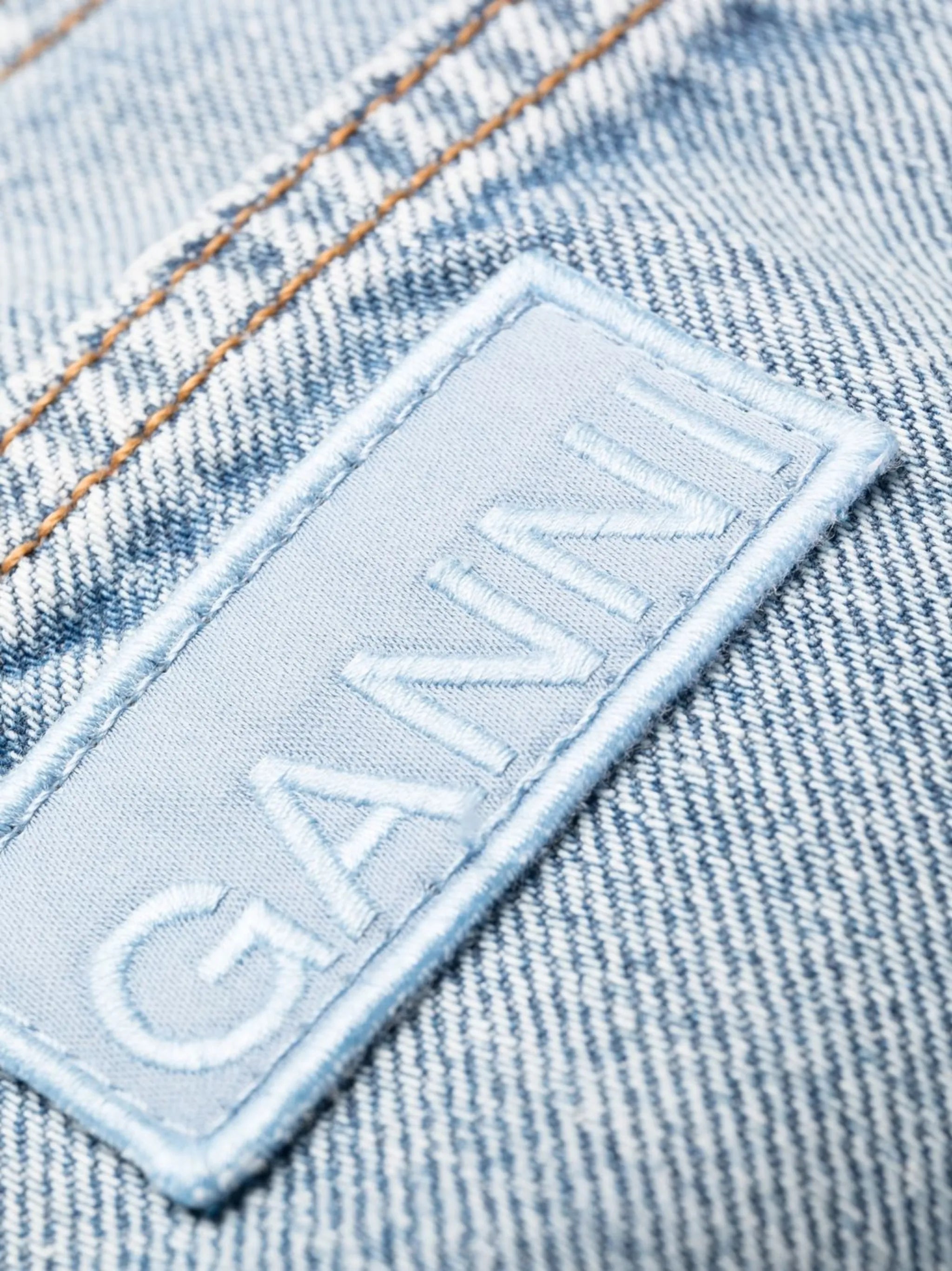 seam-detail wide-leg jeans