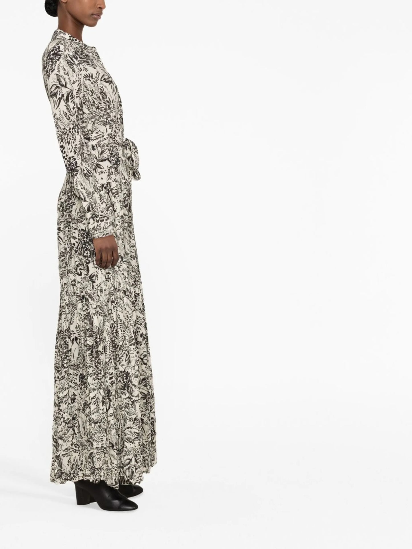 long-sleeve graphic-print dress