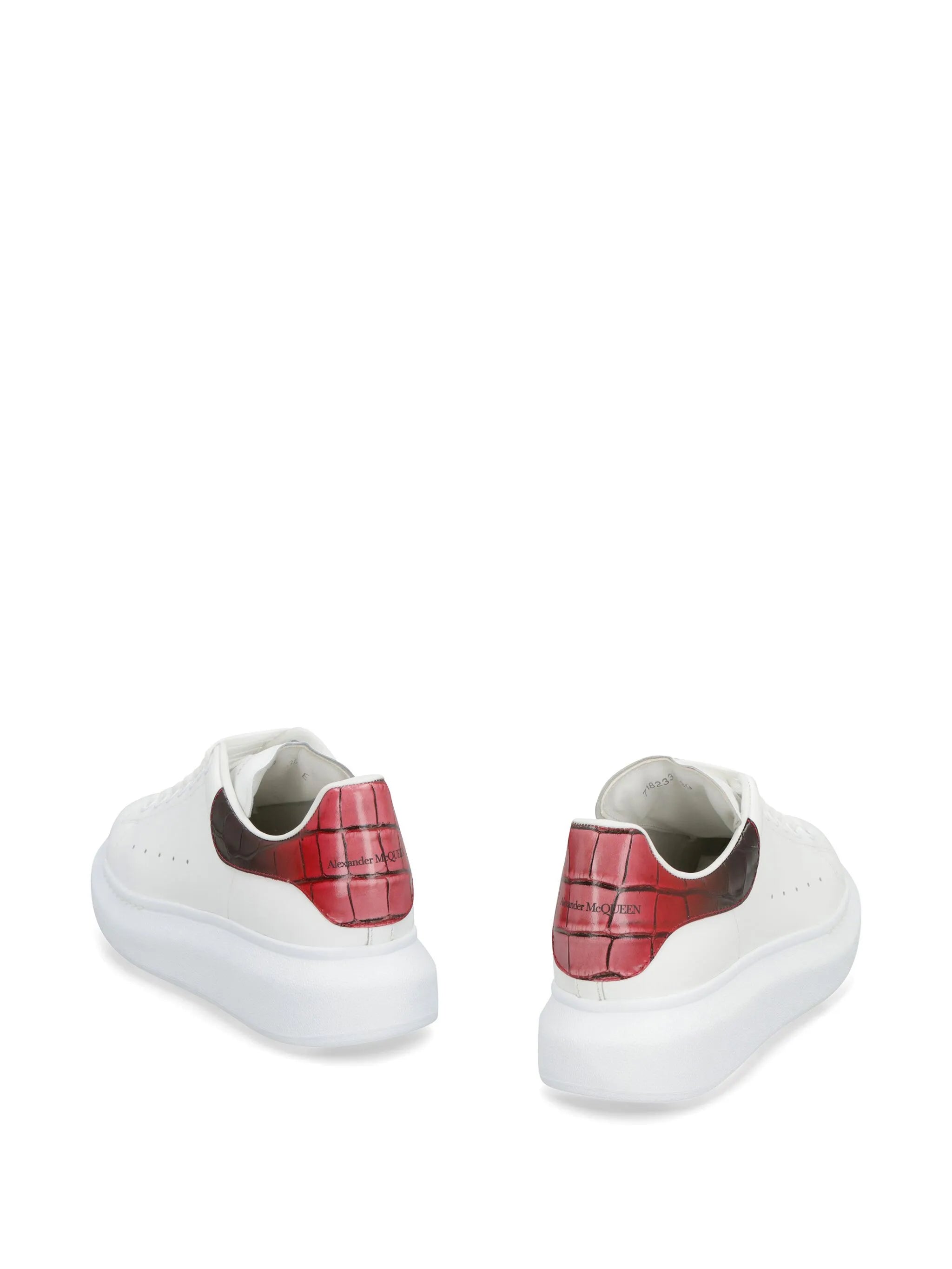 low-top lace-up sneakers