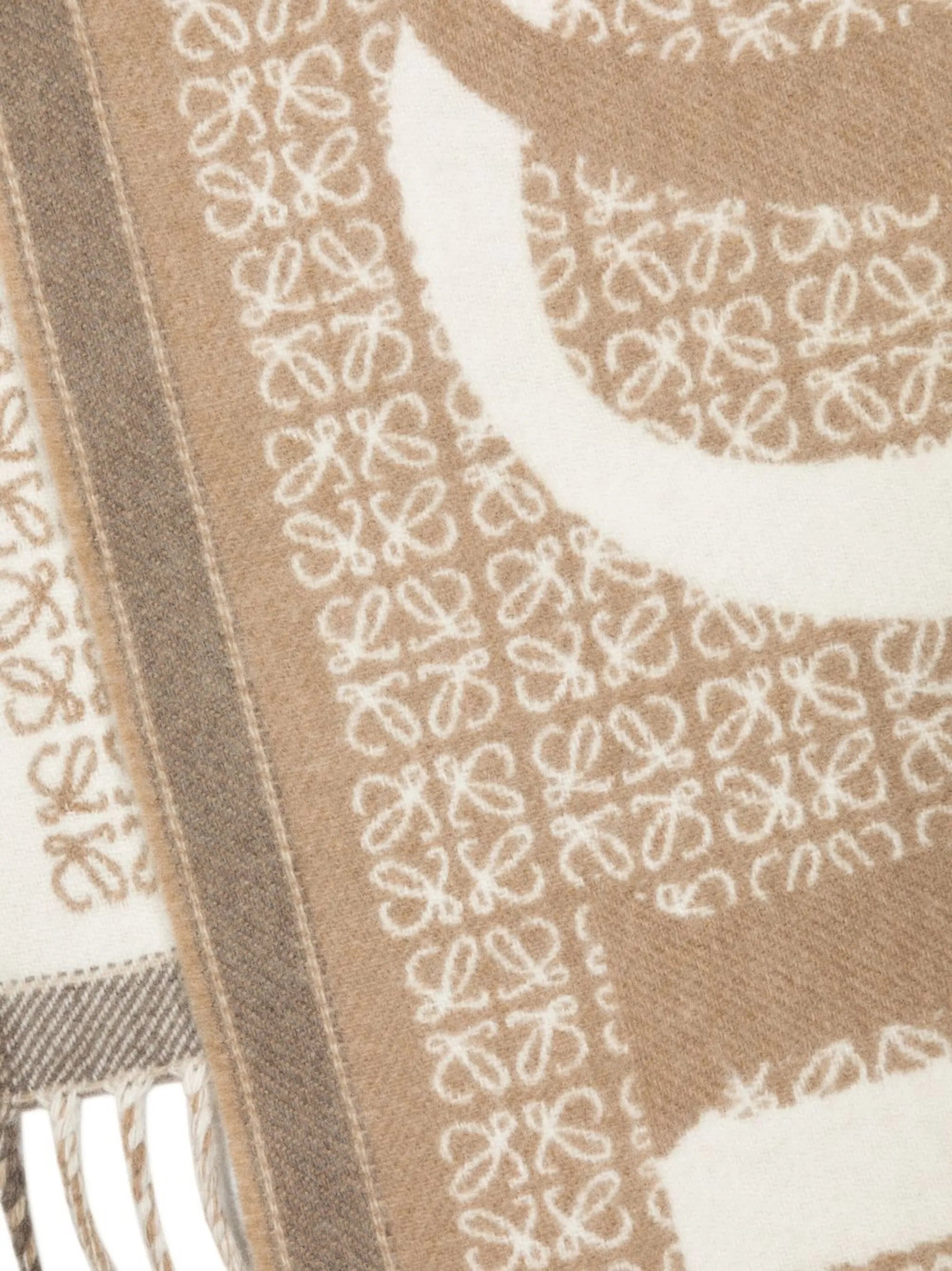 Anagram-print logo scarf