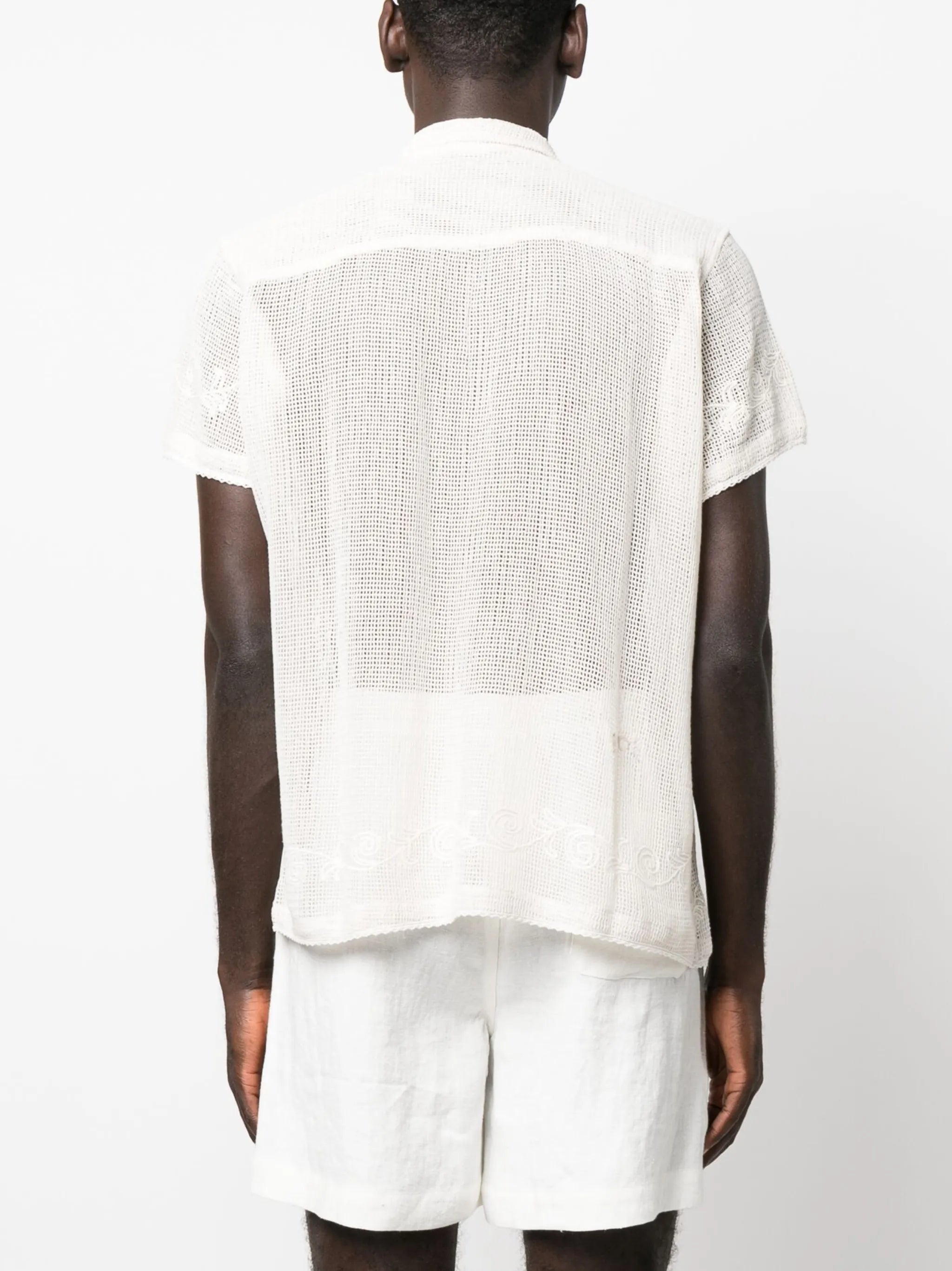 Filigree mesh short-sleeved shirt