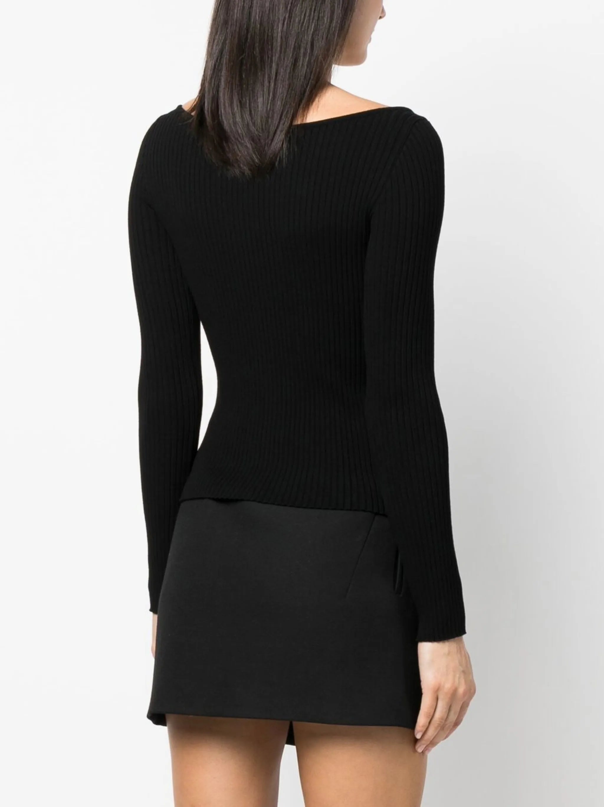 V-neck ribbed jumper