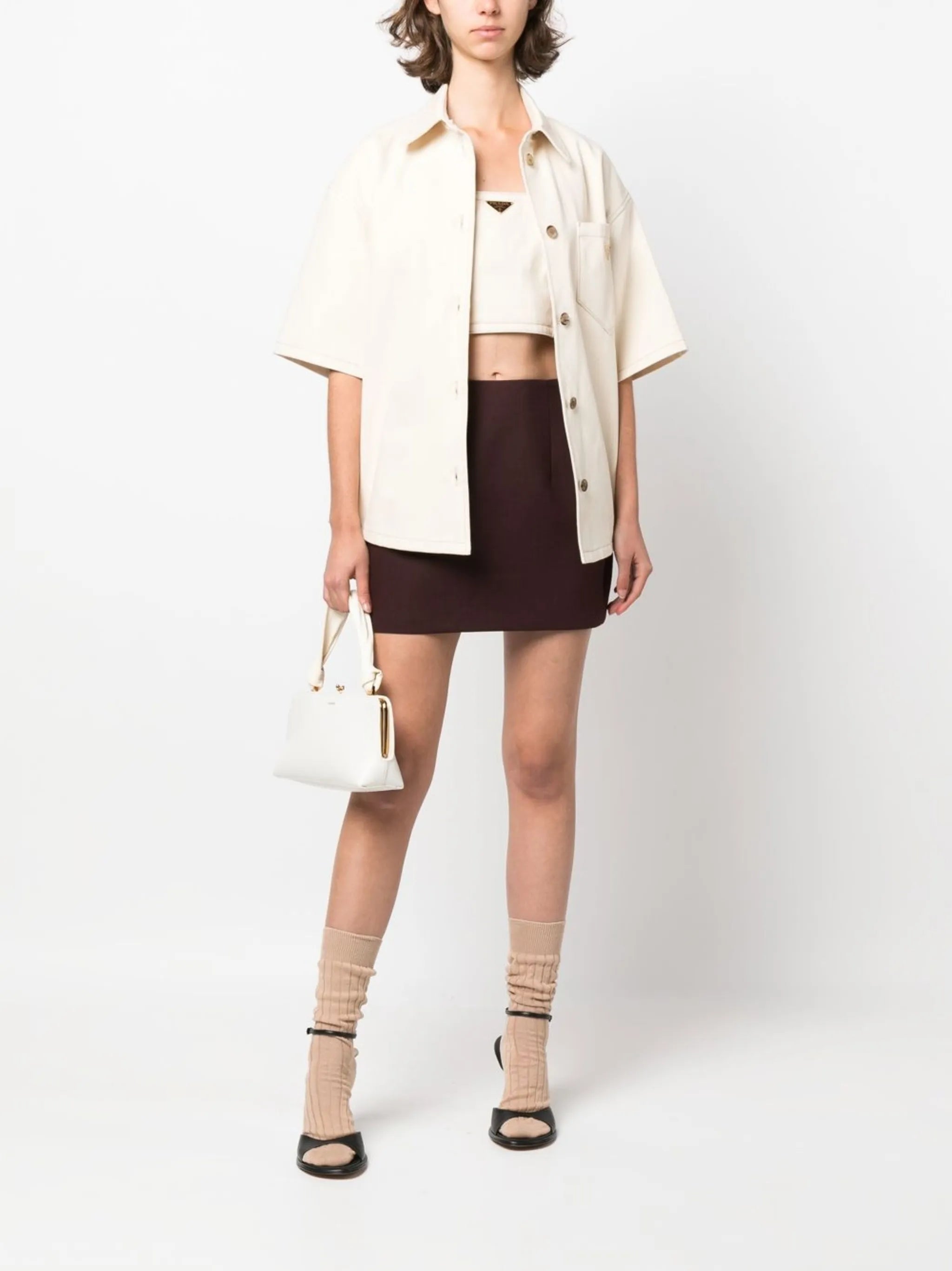 logo-plaque cropped top