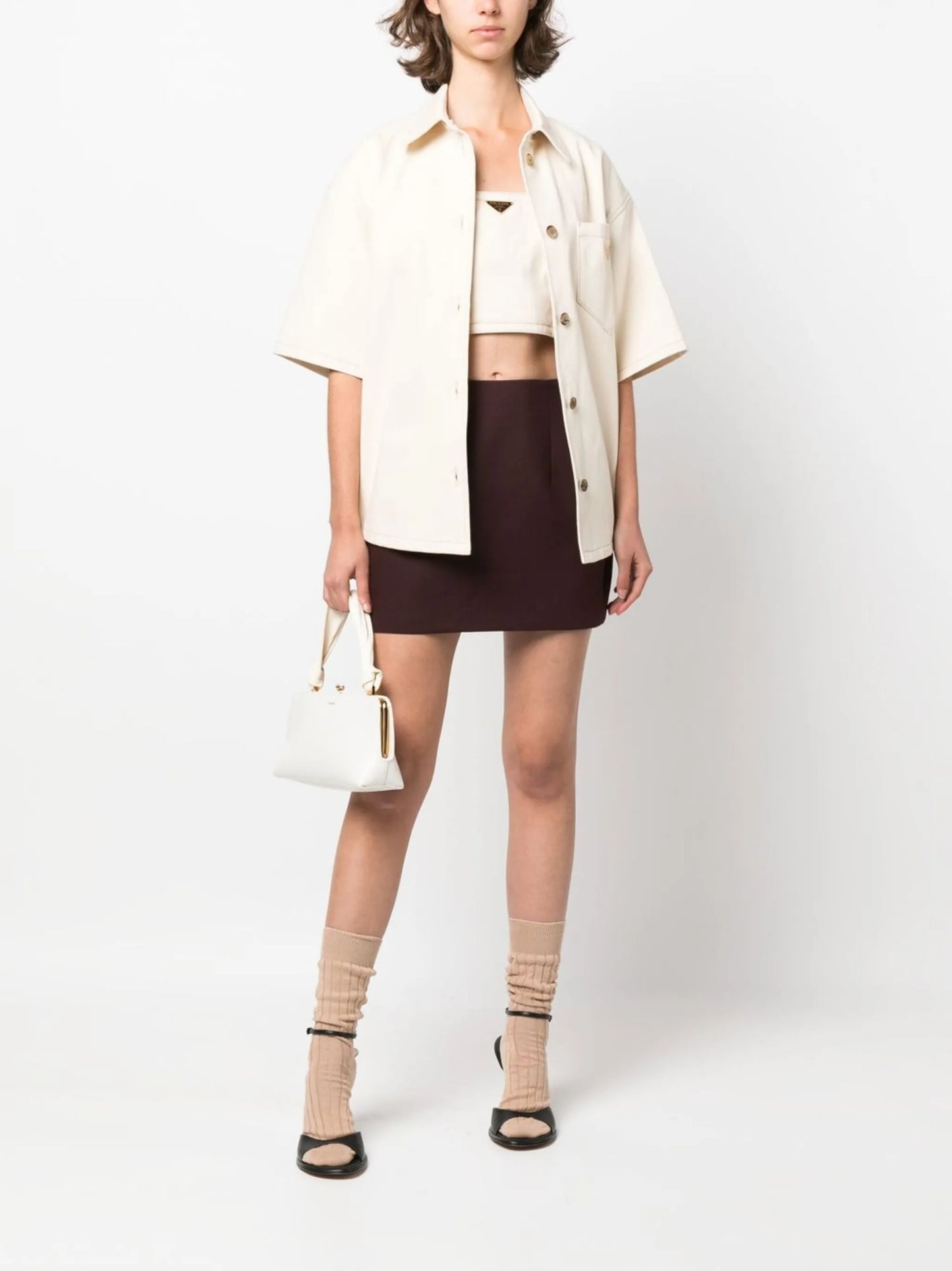 logo-plaque cropped top