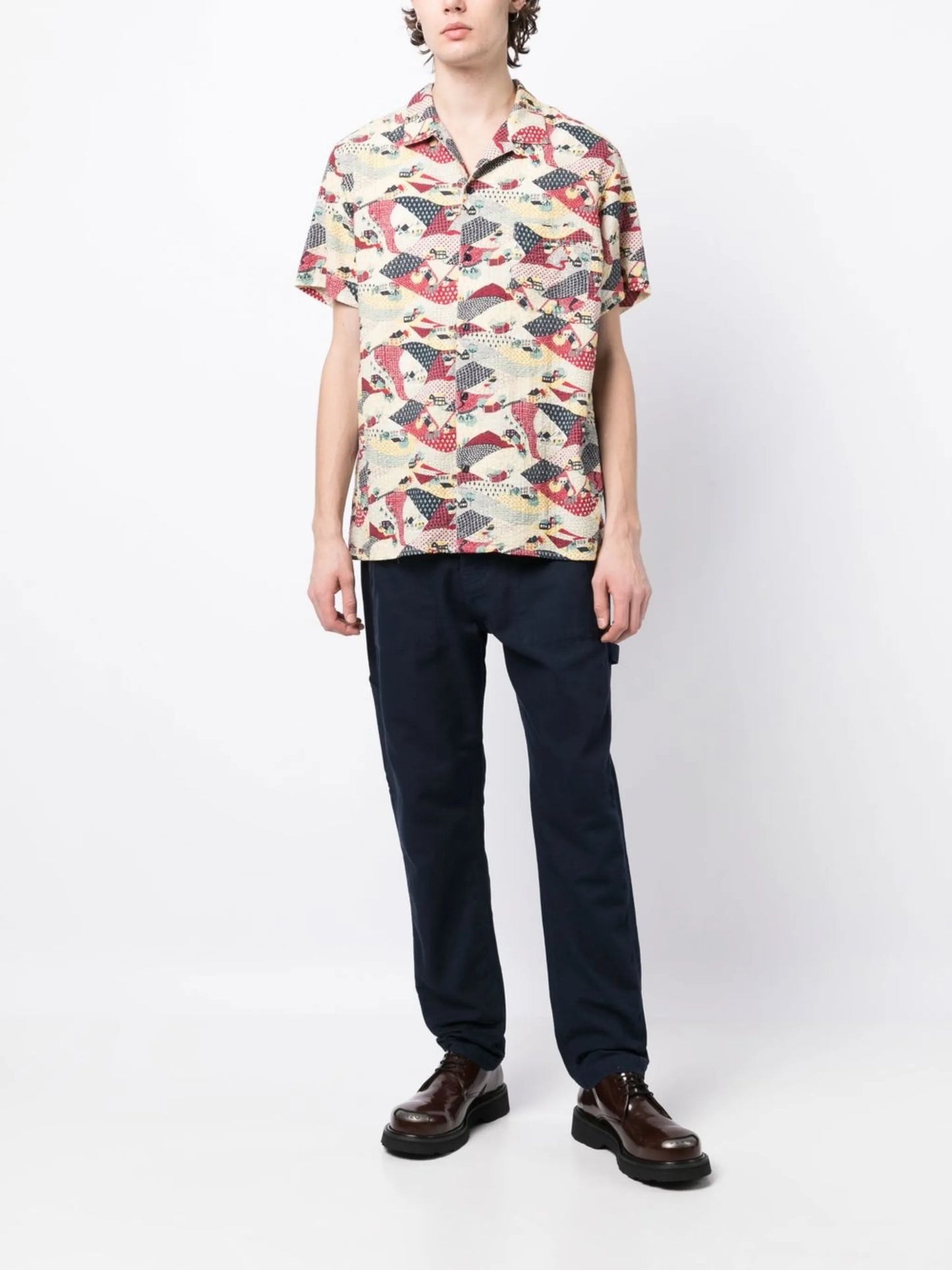 graphic-print short-sleeve shirt