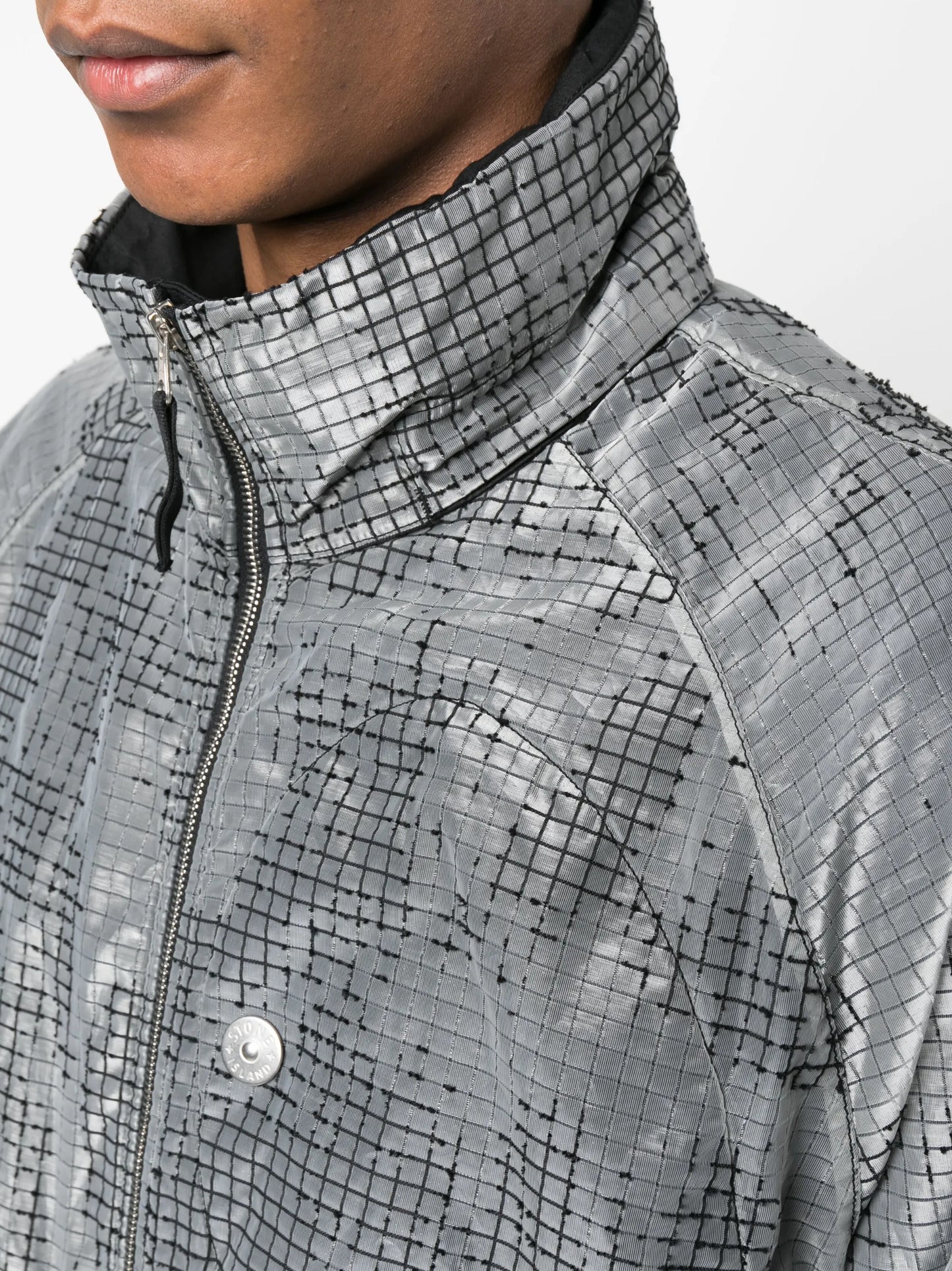 grid-pattern zip-up coat