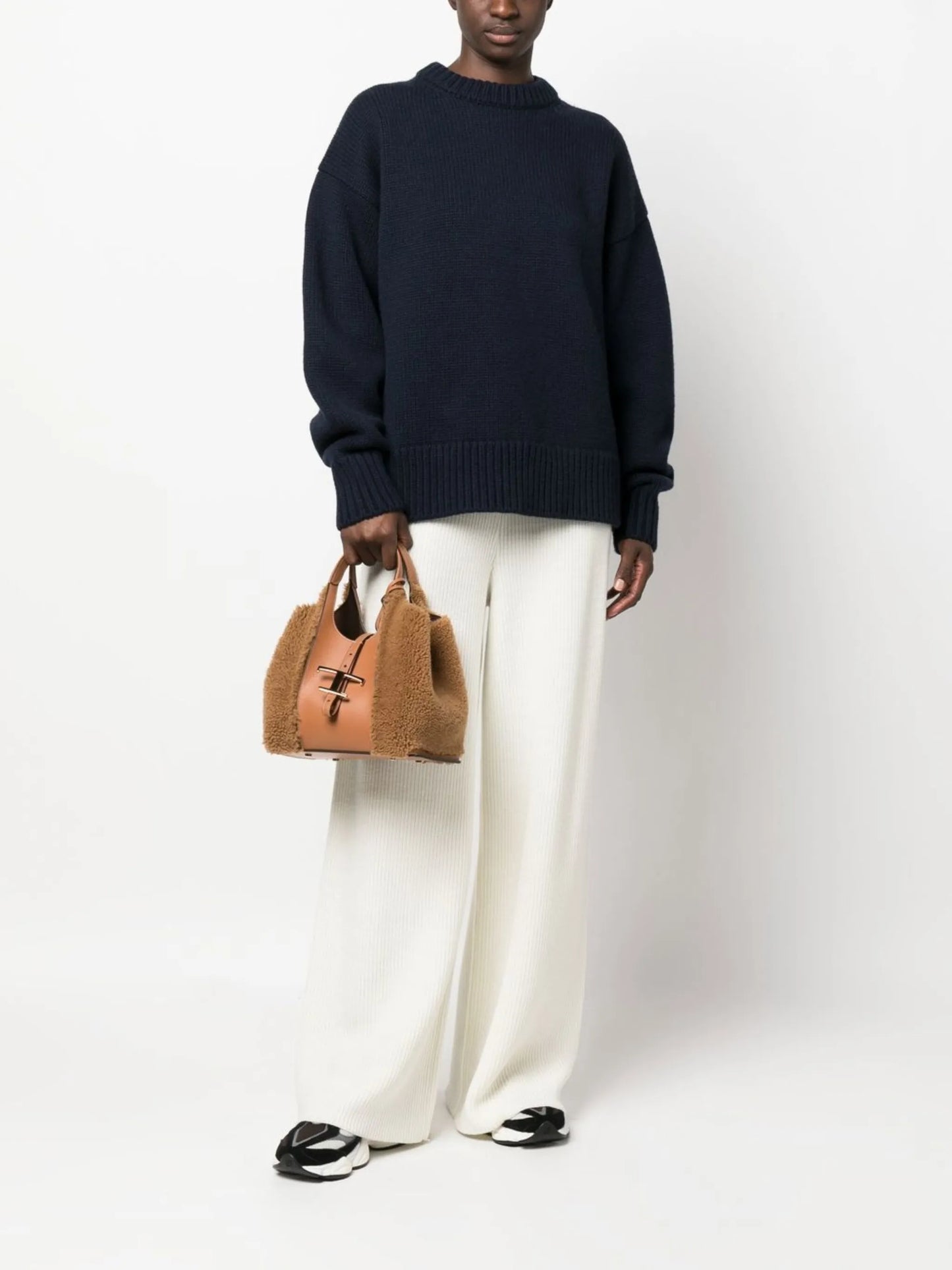 puff-sleeved knit sweater