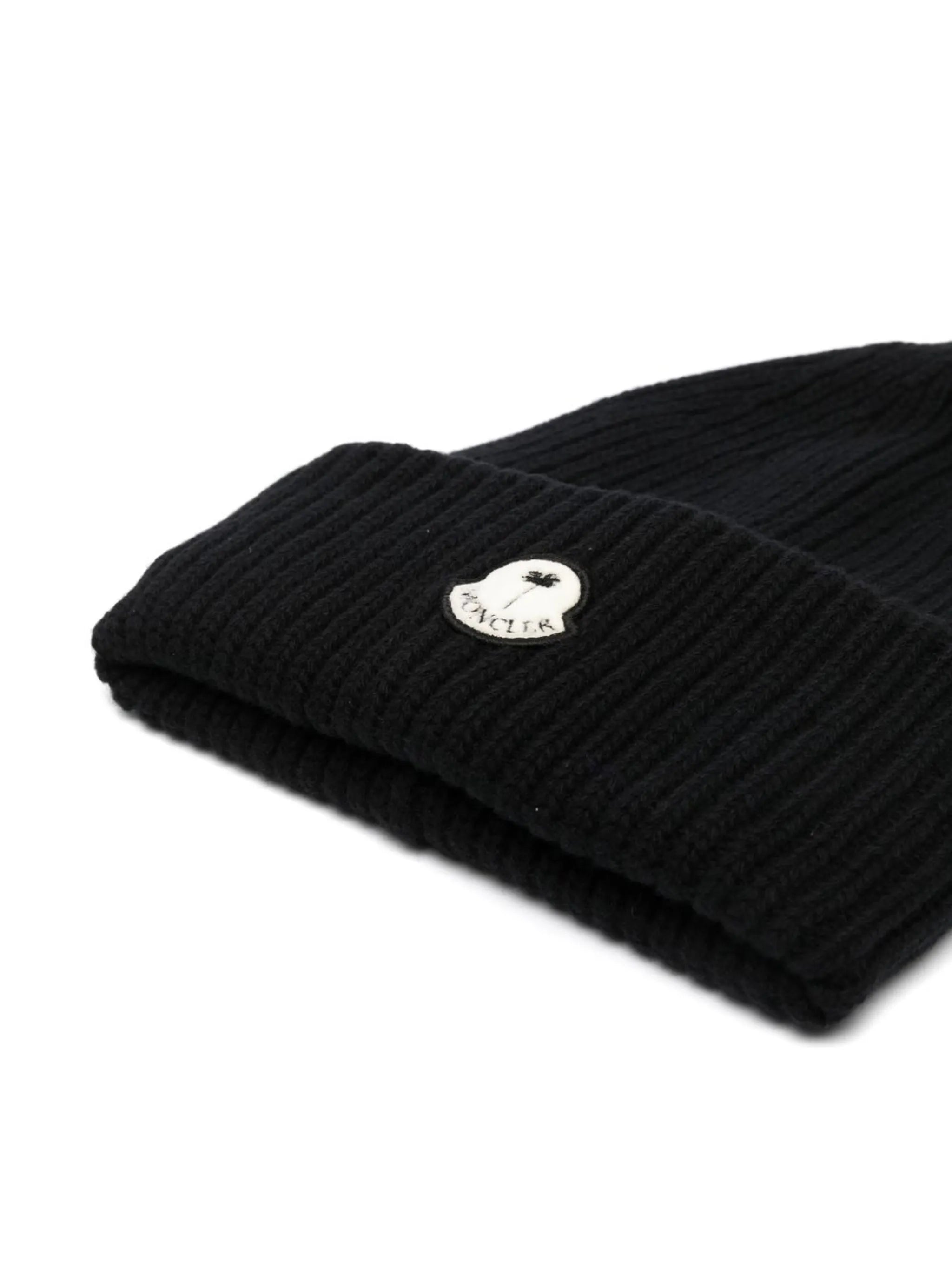 logo-patch detail knit beanie