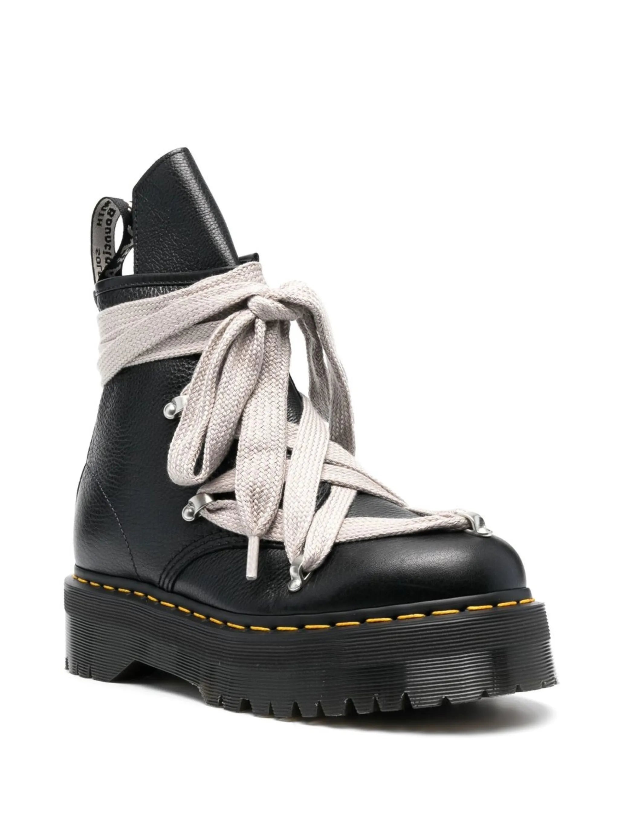x Dr Martens laced boots