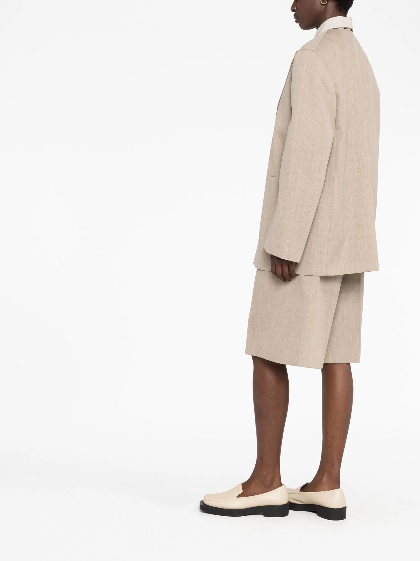 single-breasted oversized blazer