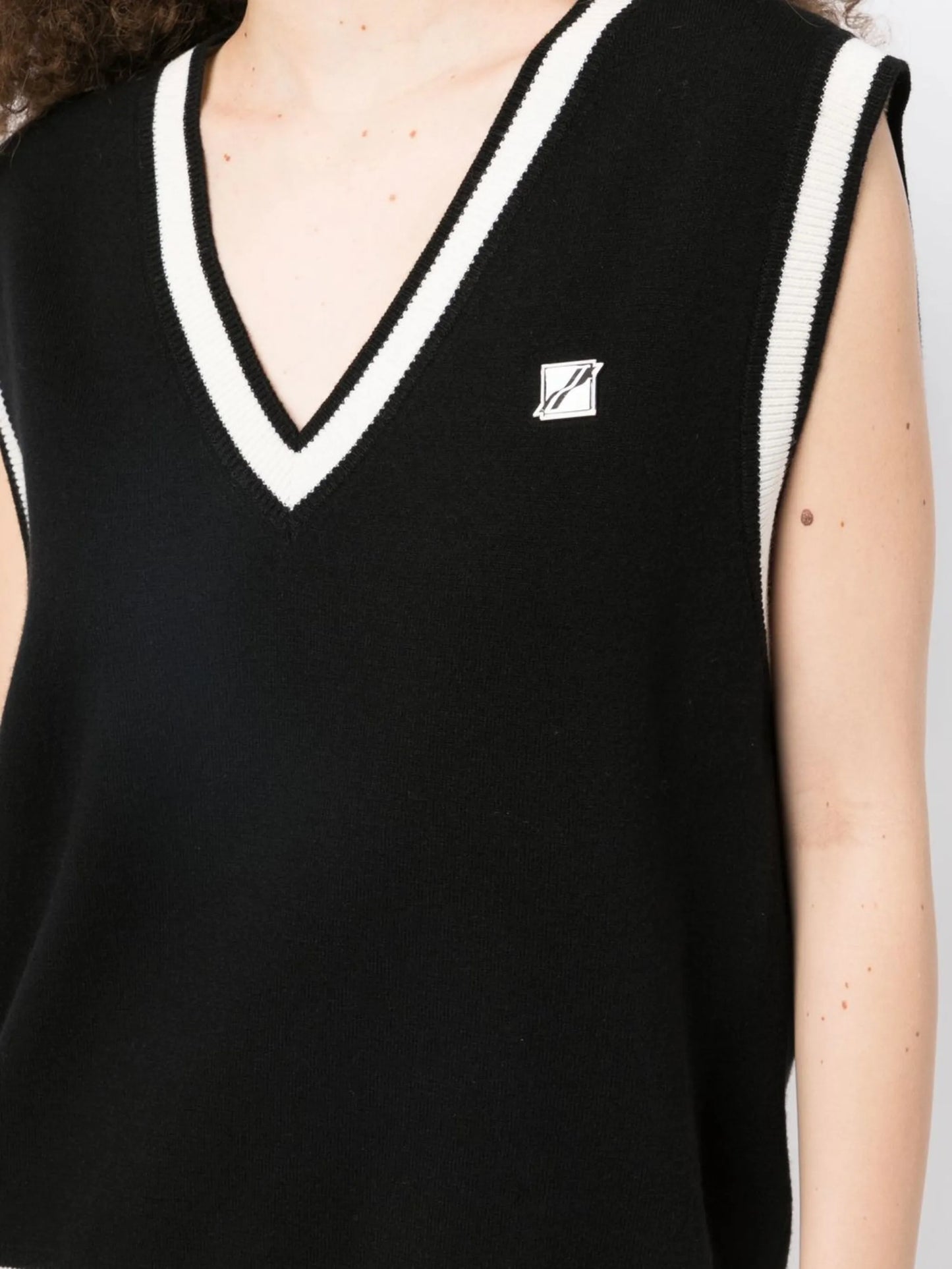 logo-patch wool-blend vest