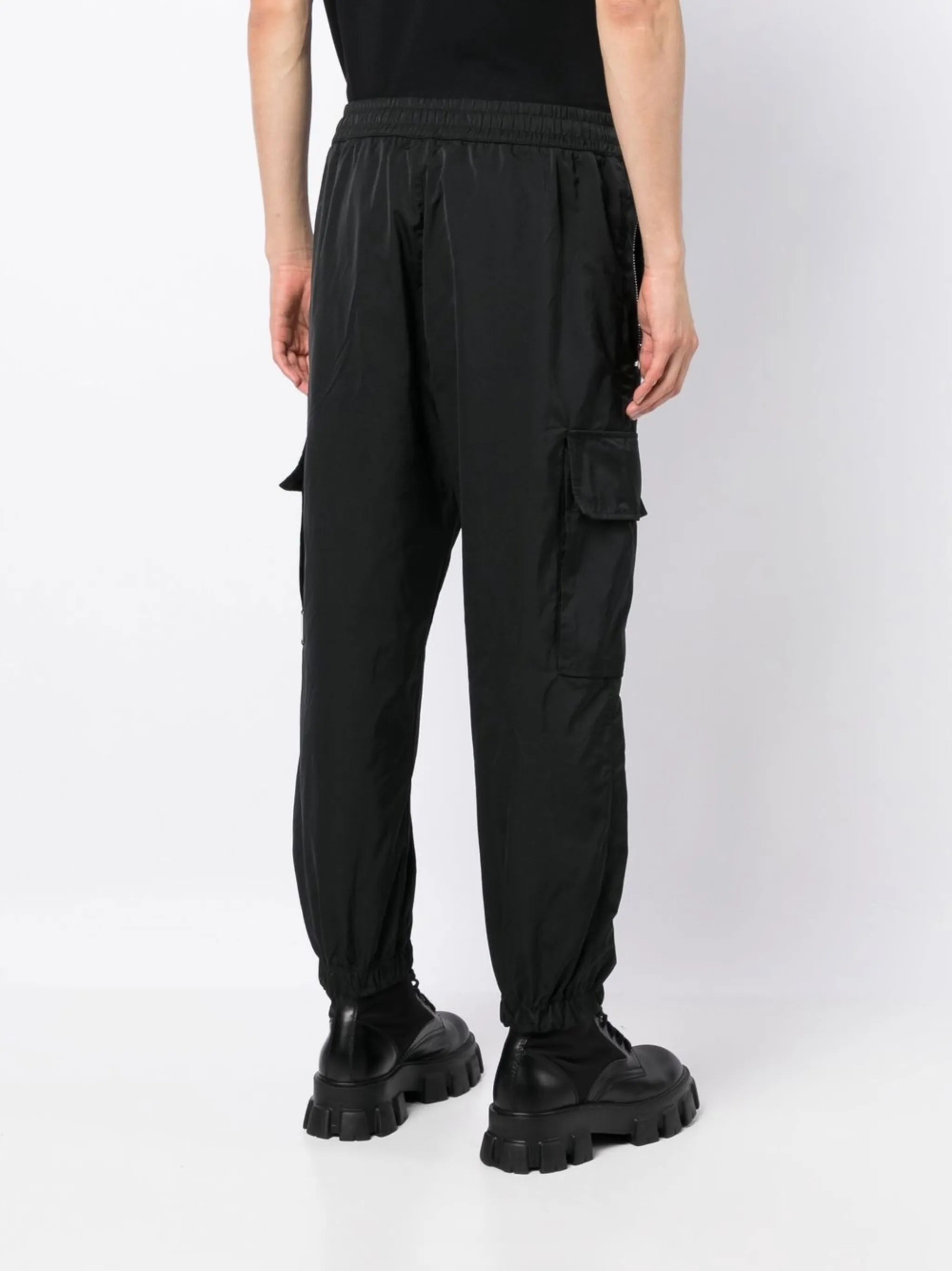 tapered cargo trousers