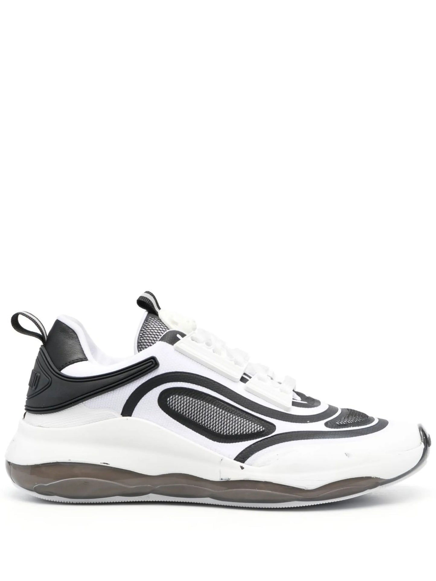 low-top lace-up sneakers