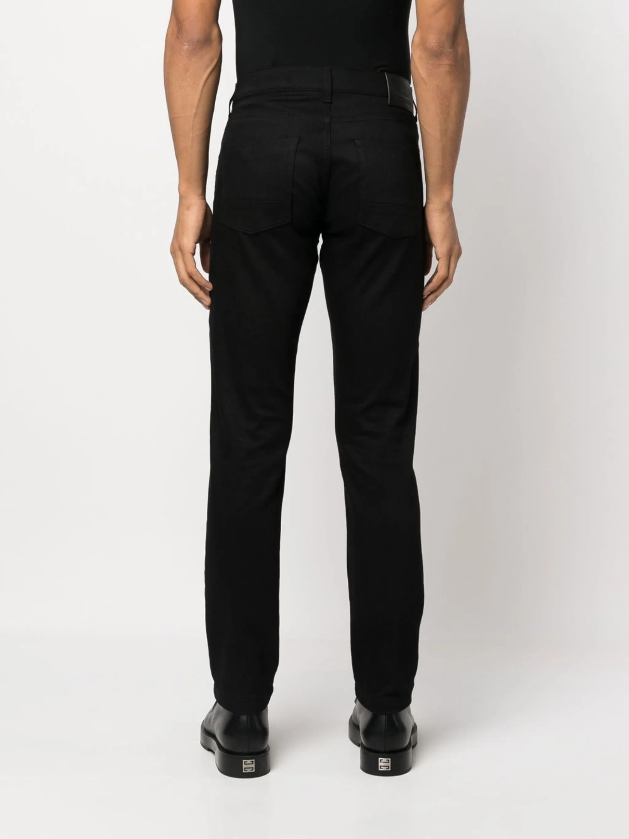 mid-rise skinny jeans