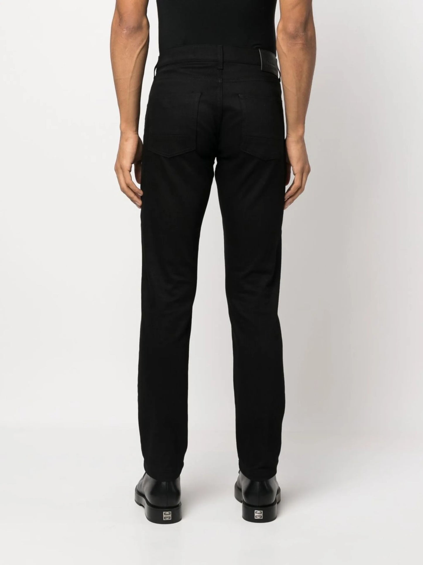 mid-rise skinny jeans