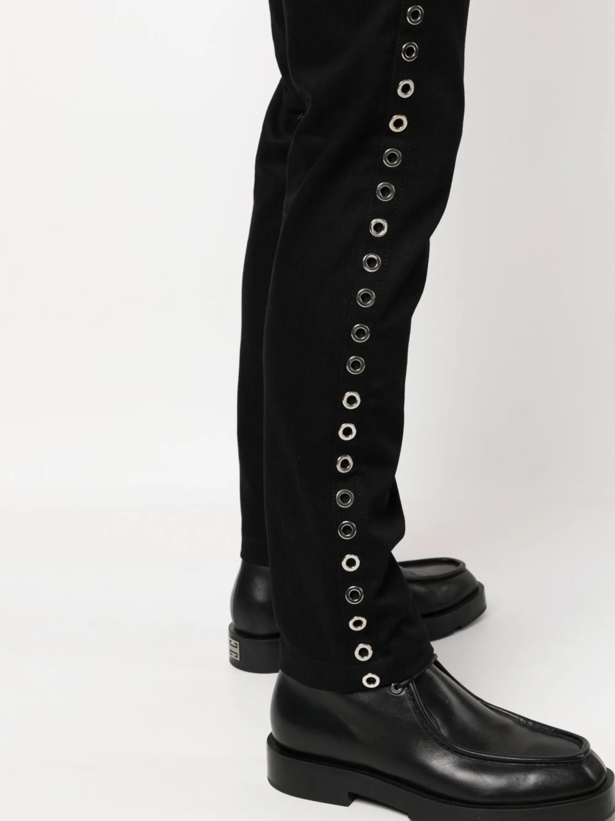 mid-rise skinny jeans