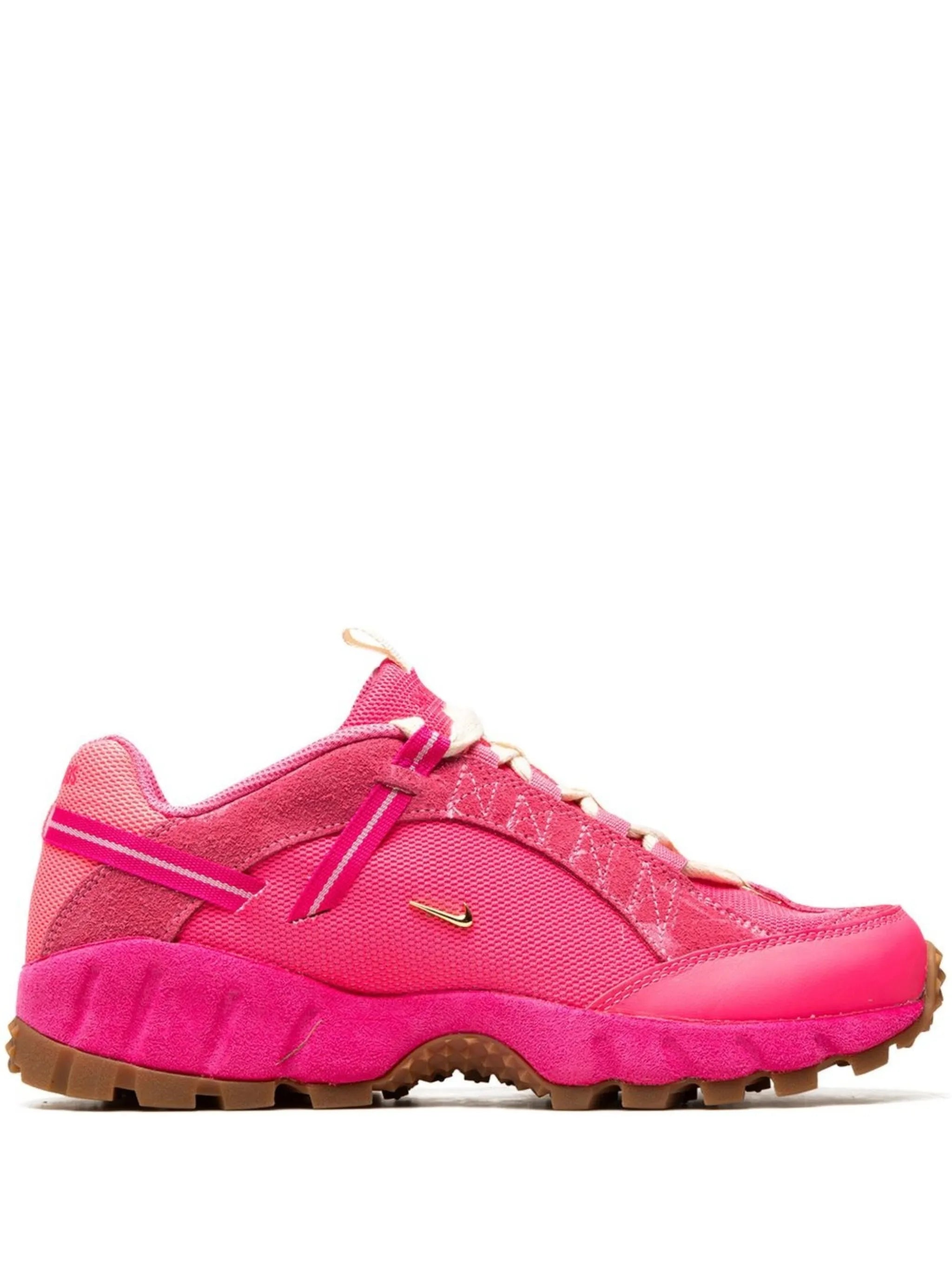 x Jacquemus Air Humara LX 
