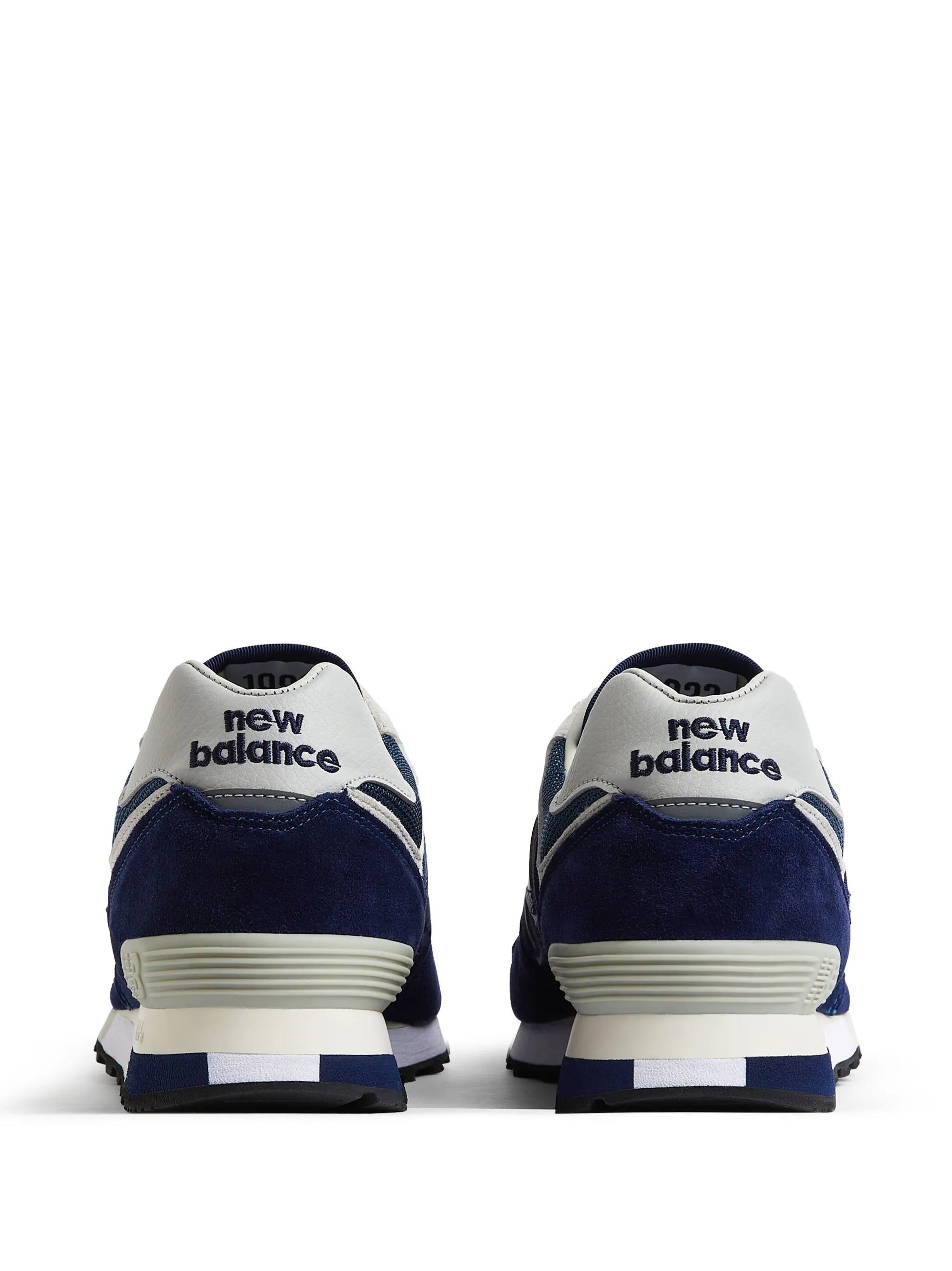 576 low-top sneakers