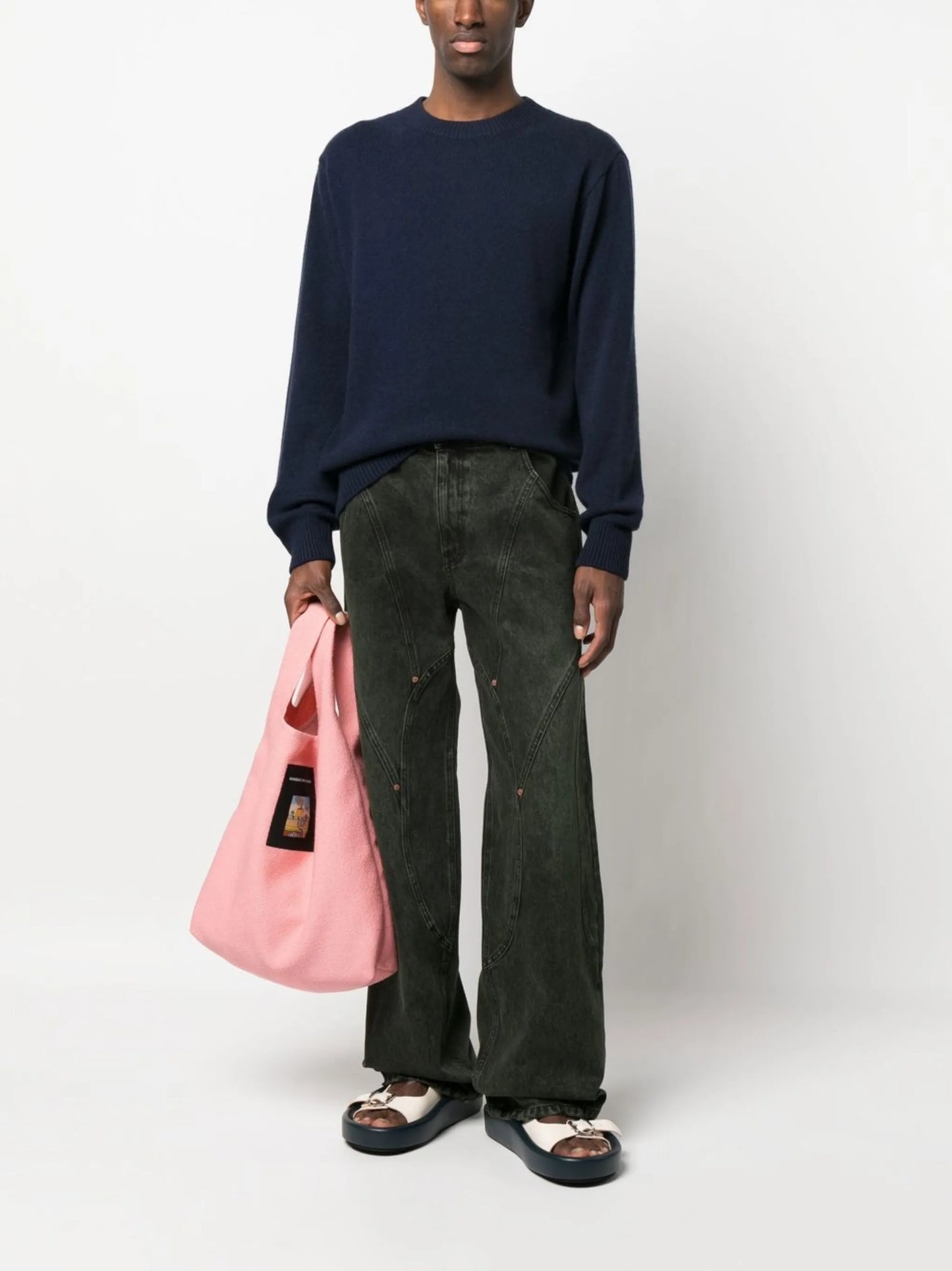 longsleeved cashmere jumper