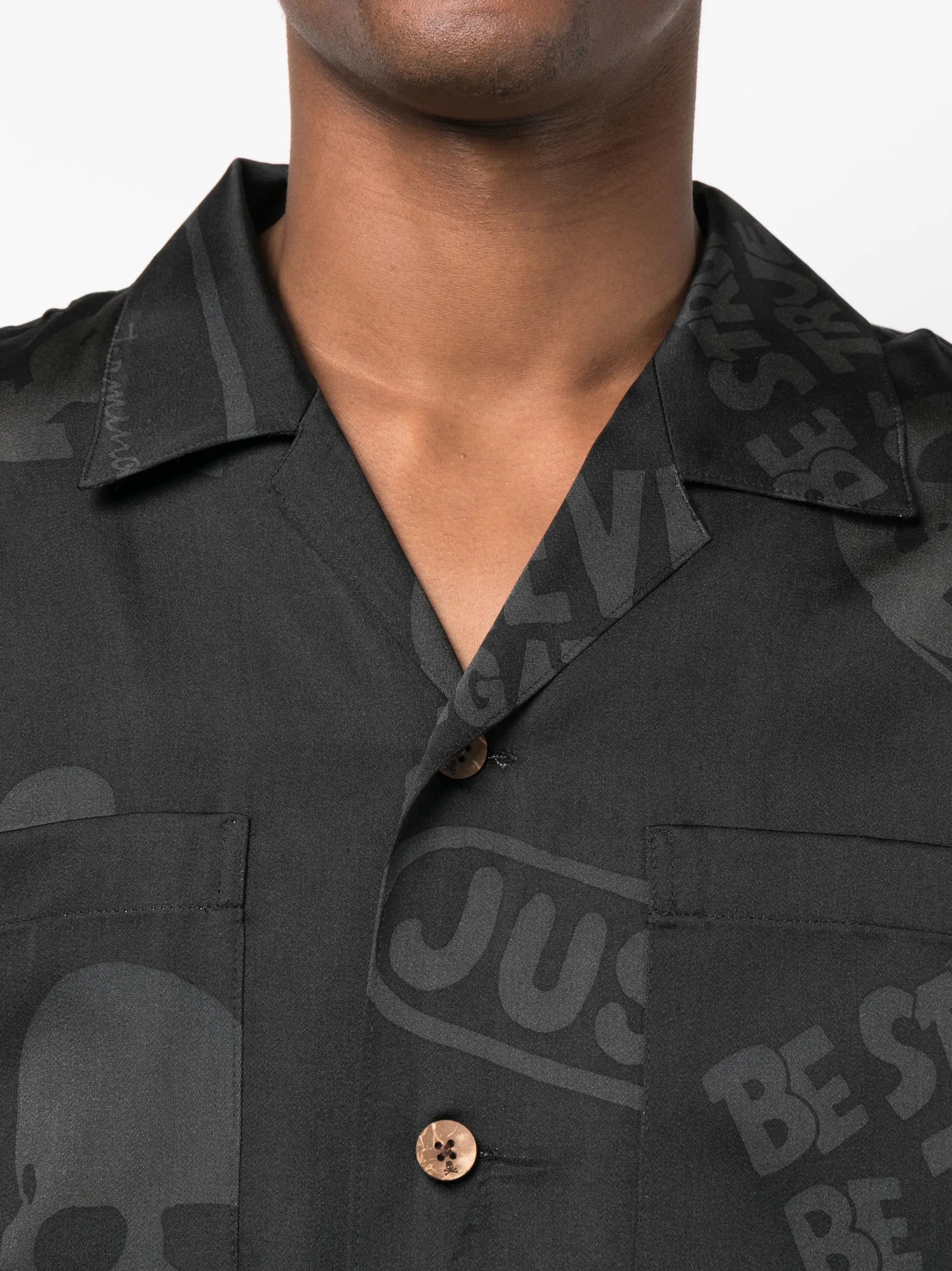 logo-print short-sleeve shirt