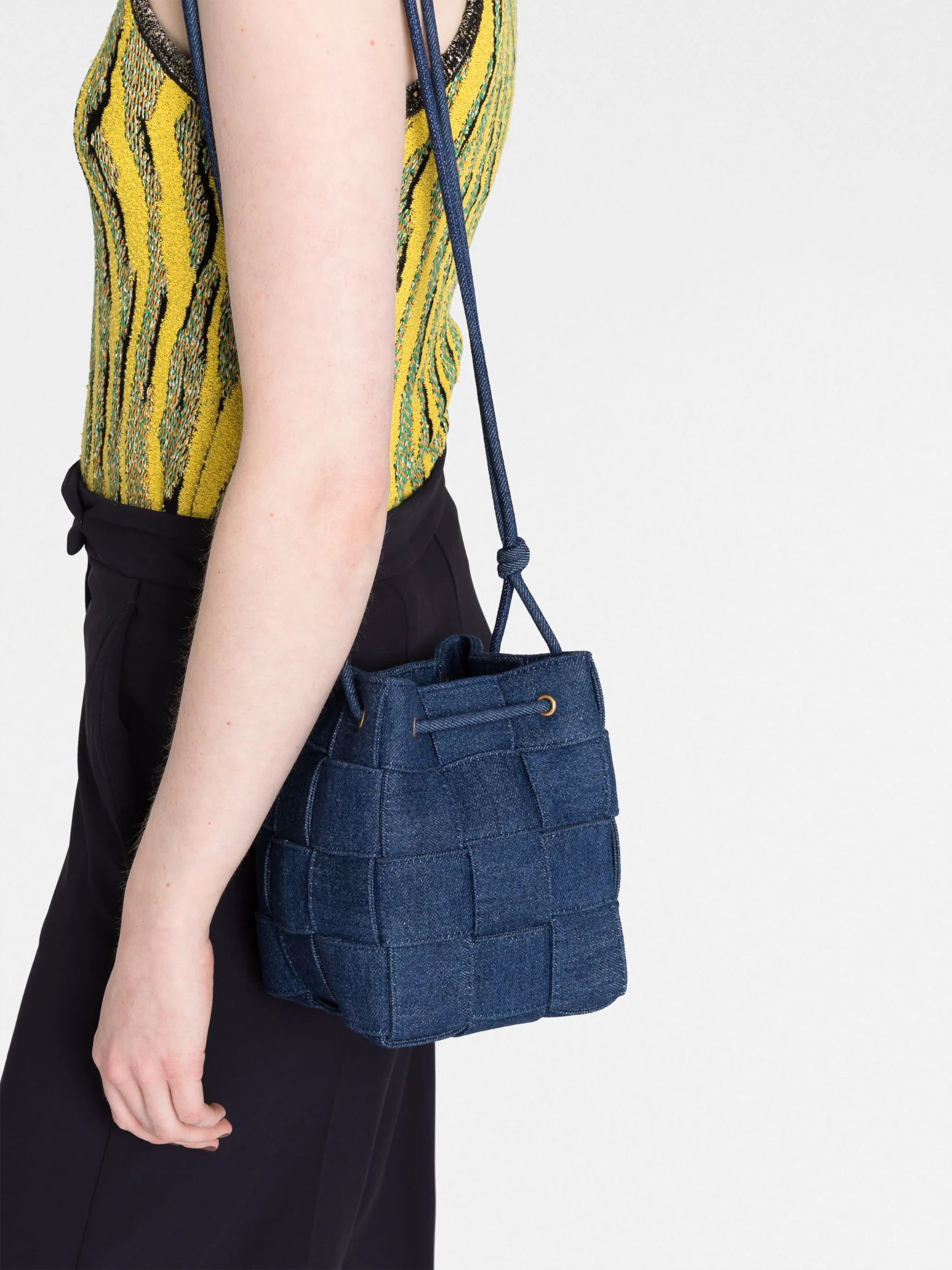 small Cassette bucket bag