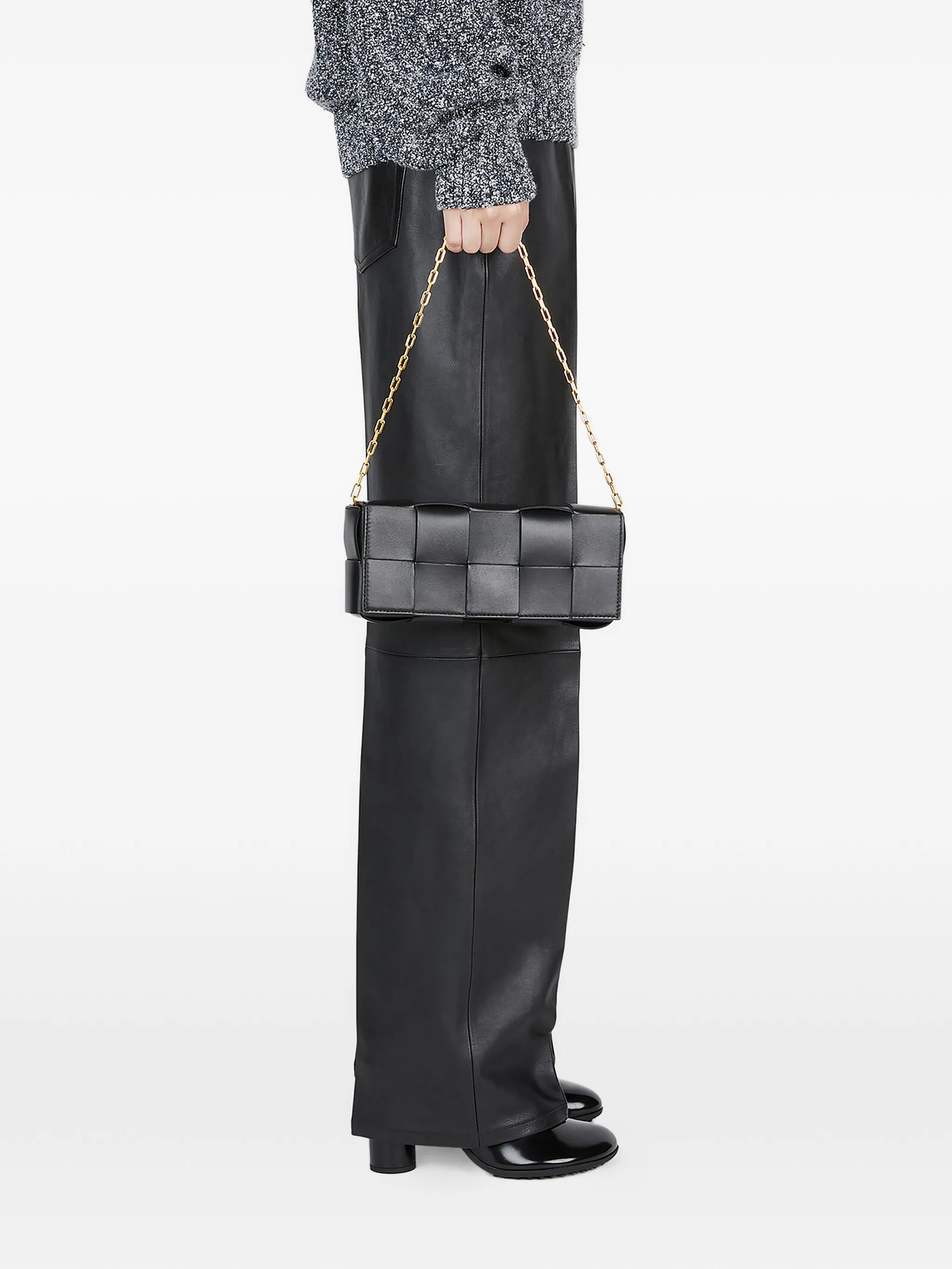 Intrecciato chain shoulder bag