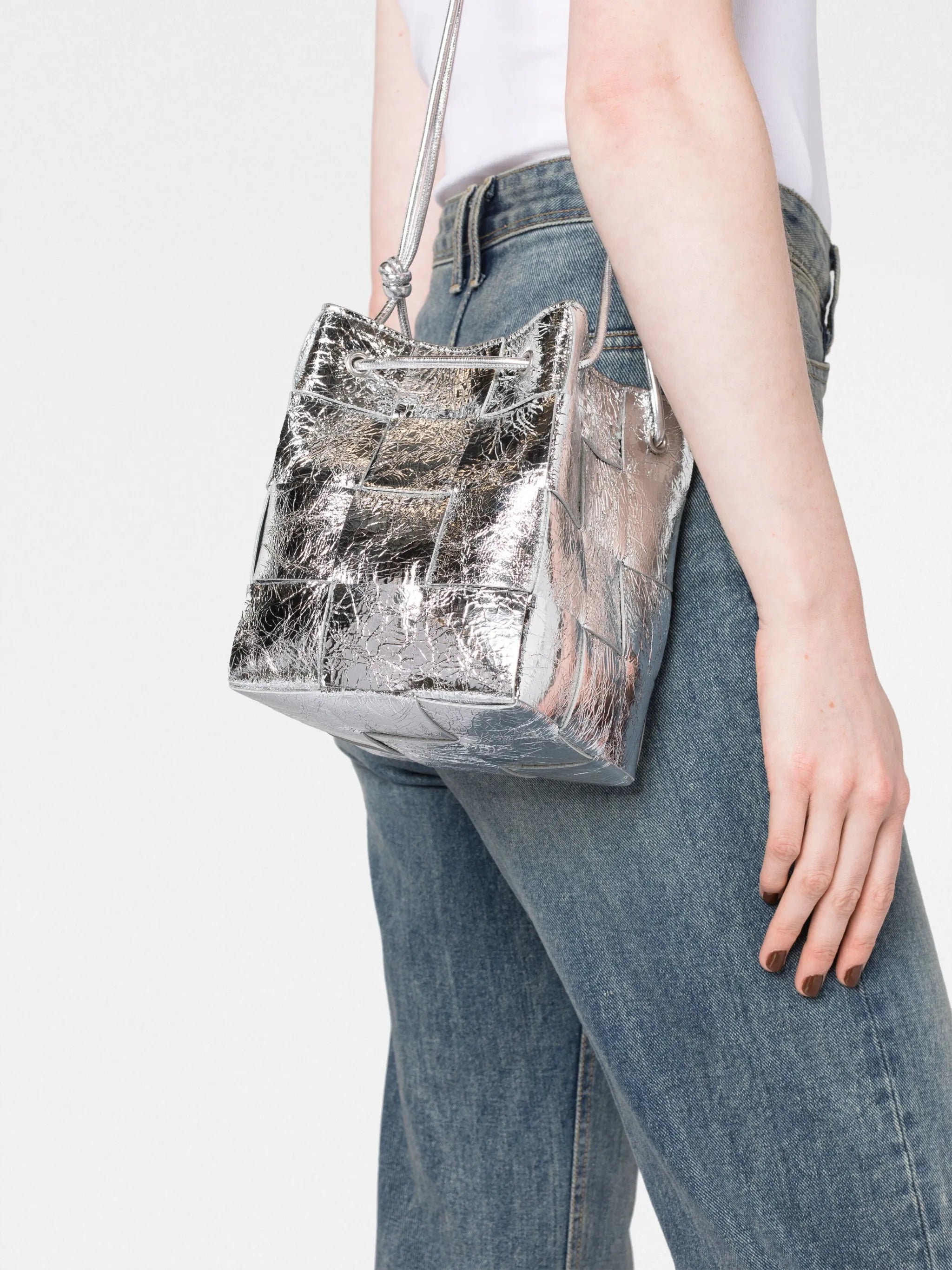 small Cassette leather bucket bag