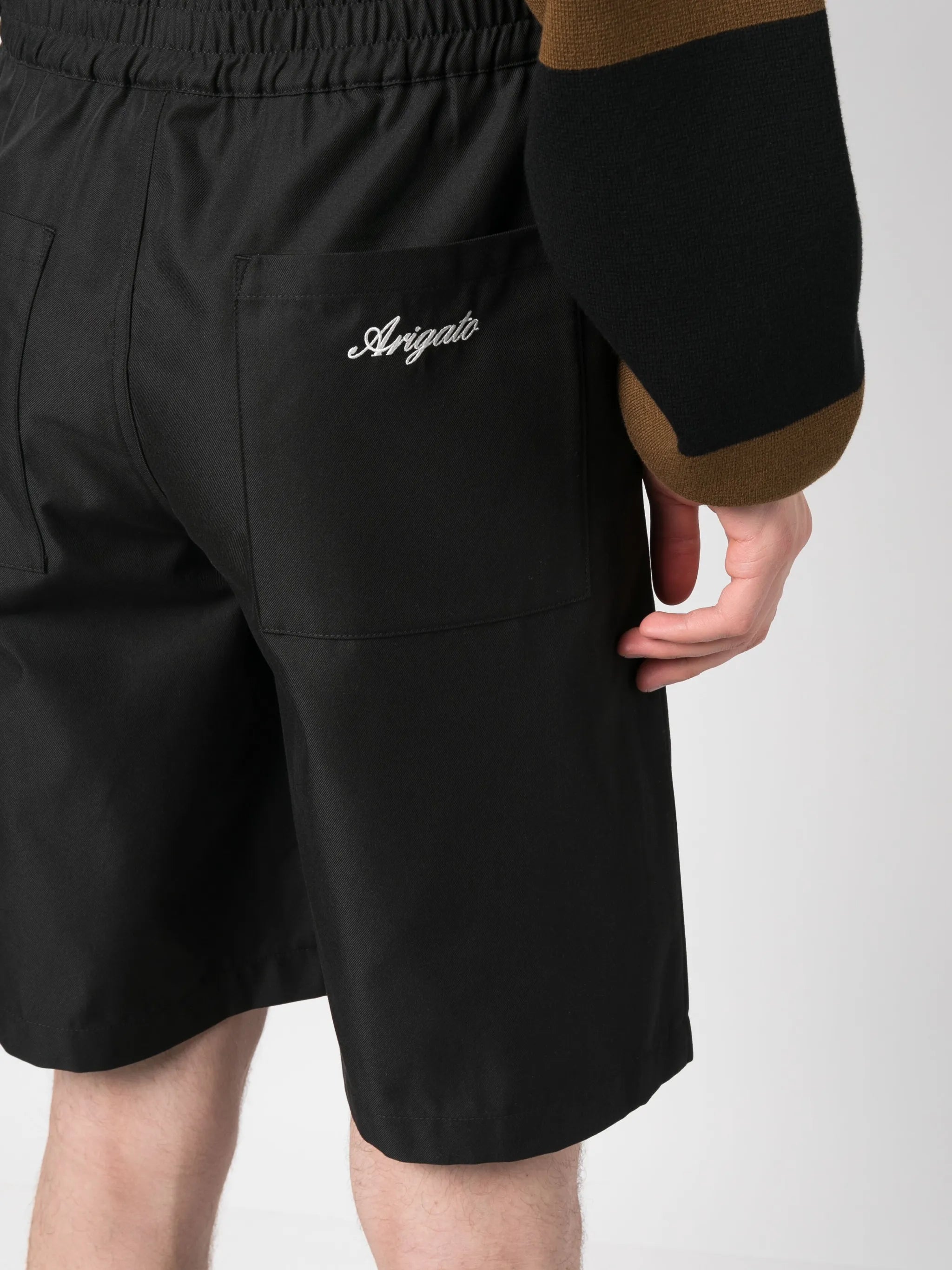 tailored knee-length shorts