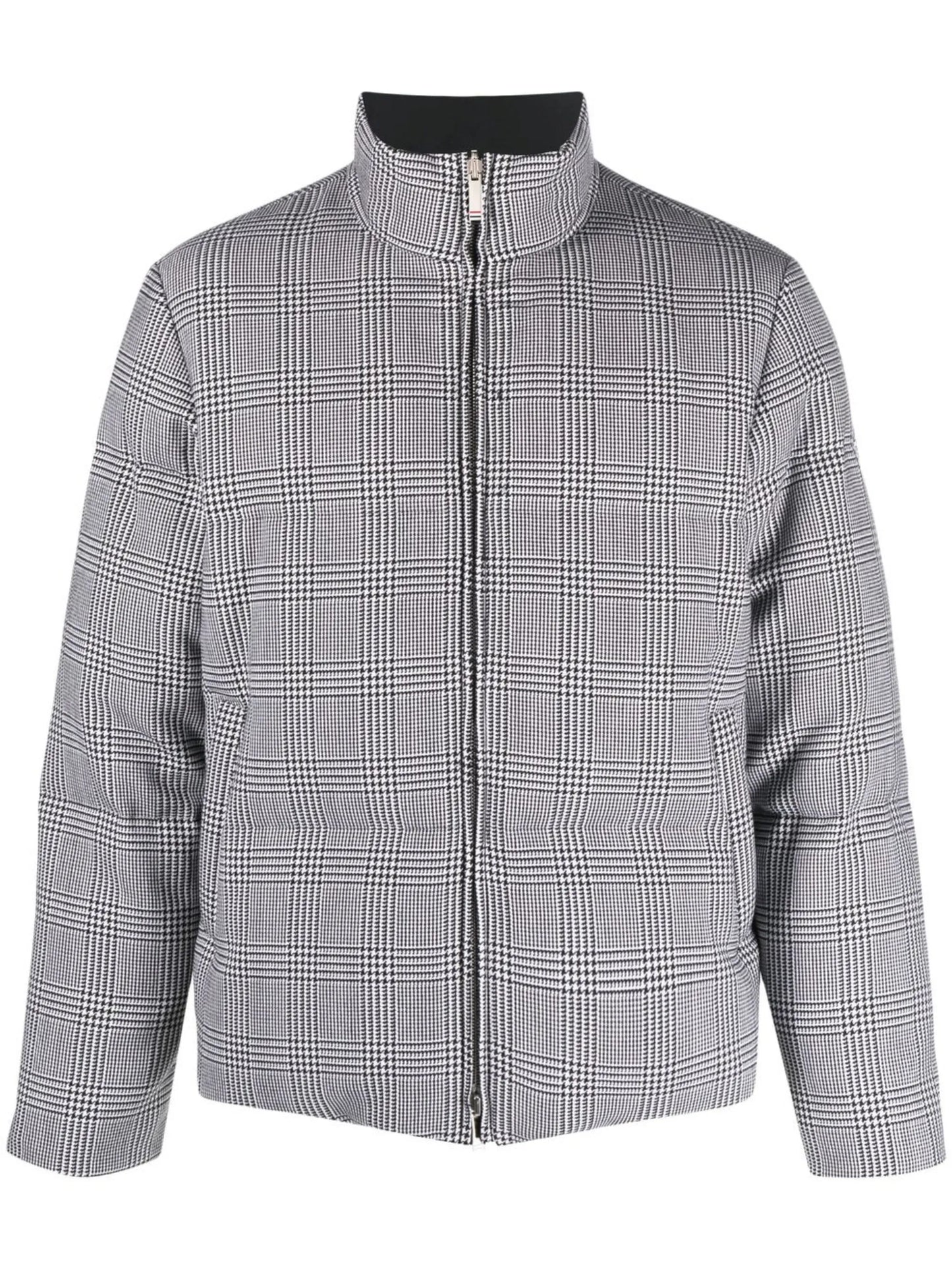 padded zipped-up fastening jacket