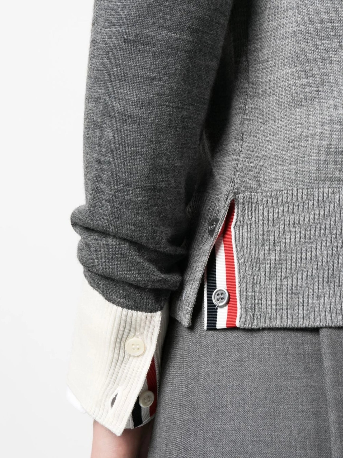 V-neck fine-knit cardigan
