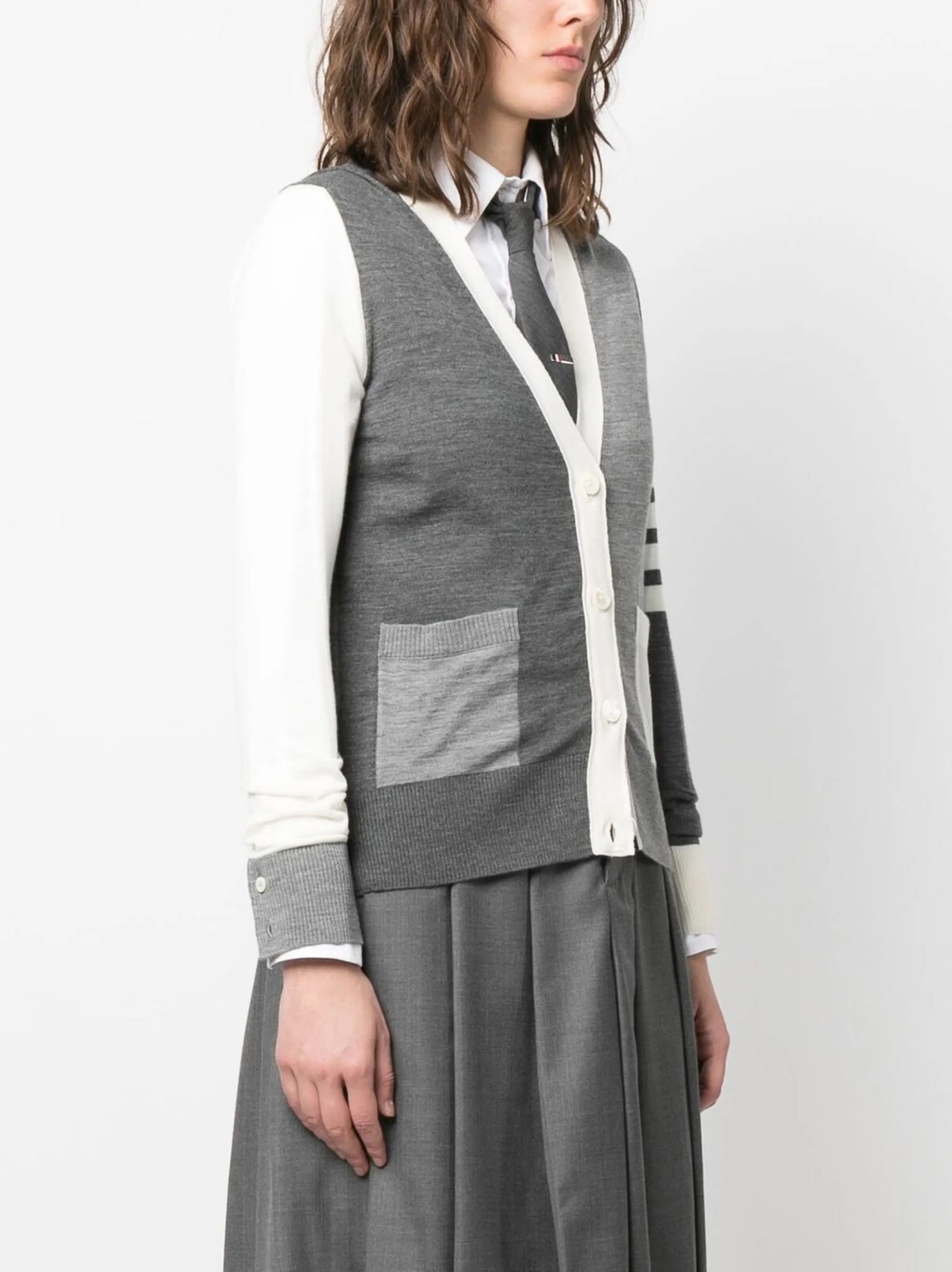 V-neck fine-knit cardigan