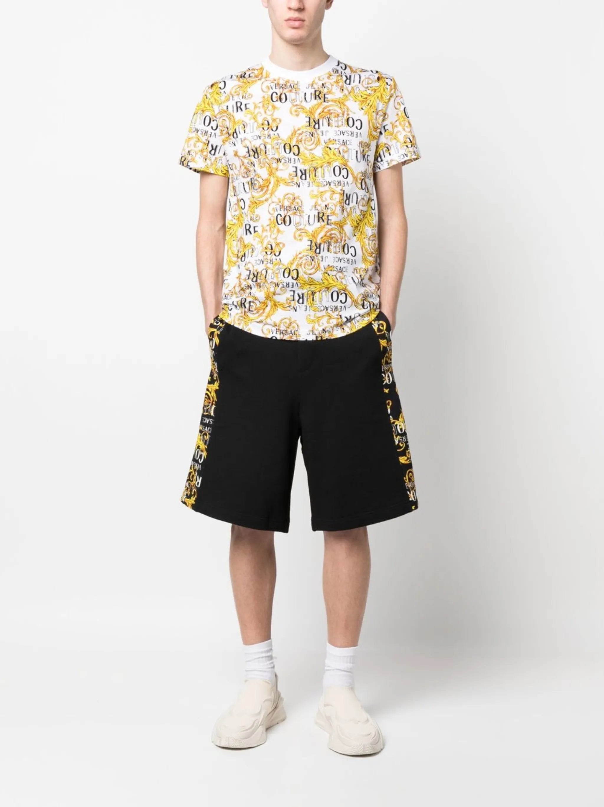 baroque-print T-shirt