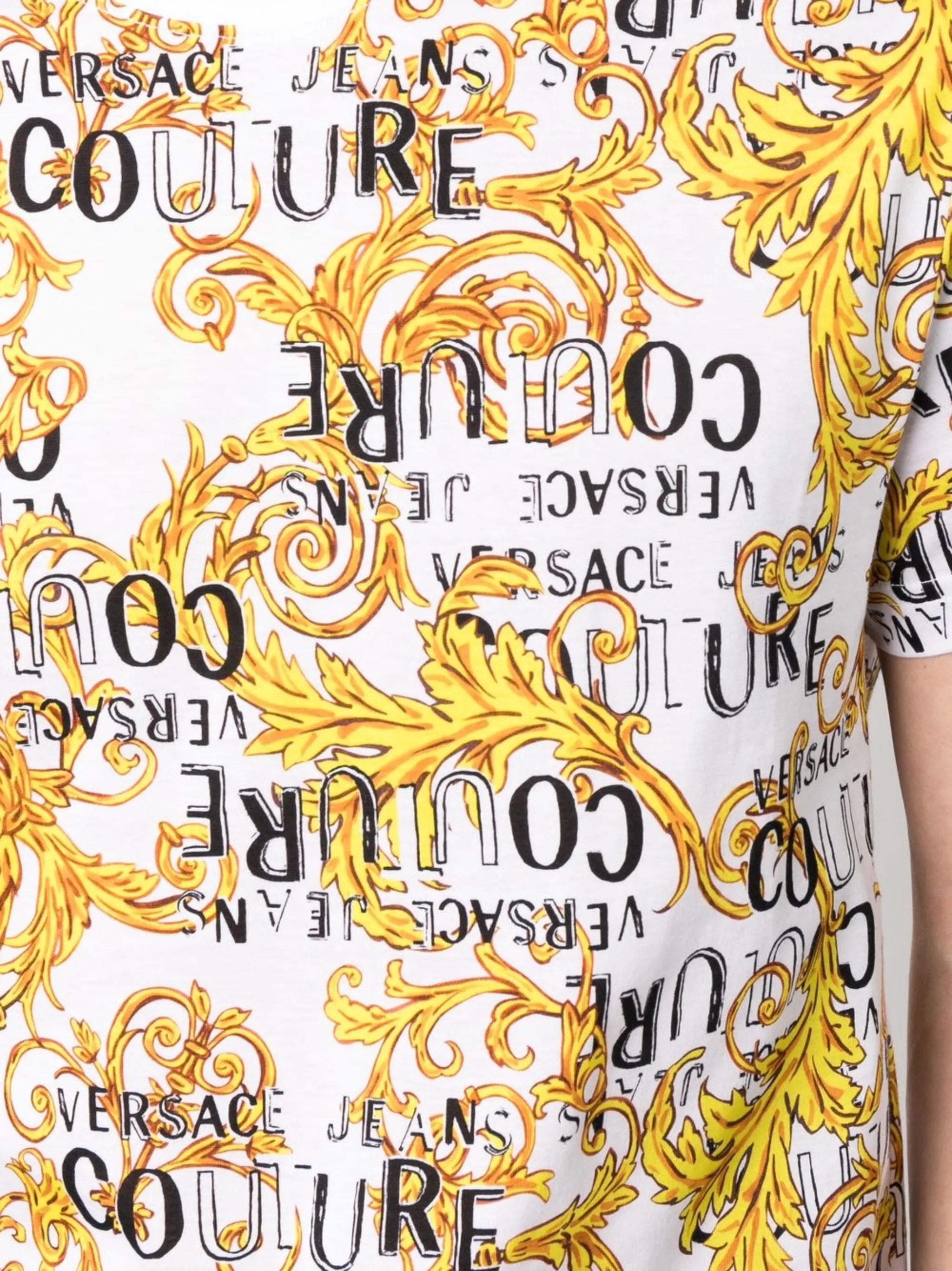 baroque-print T-shirt