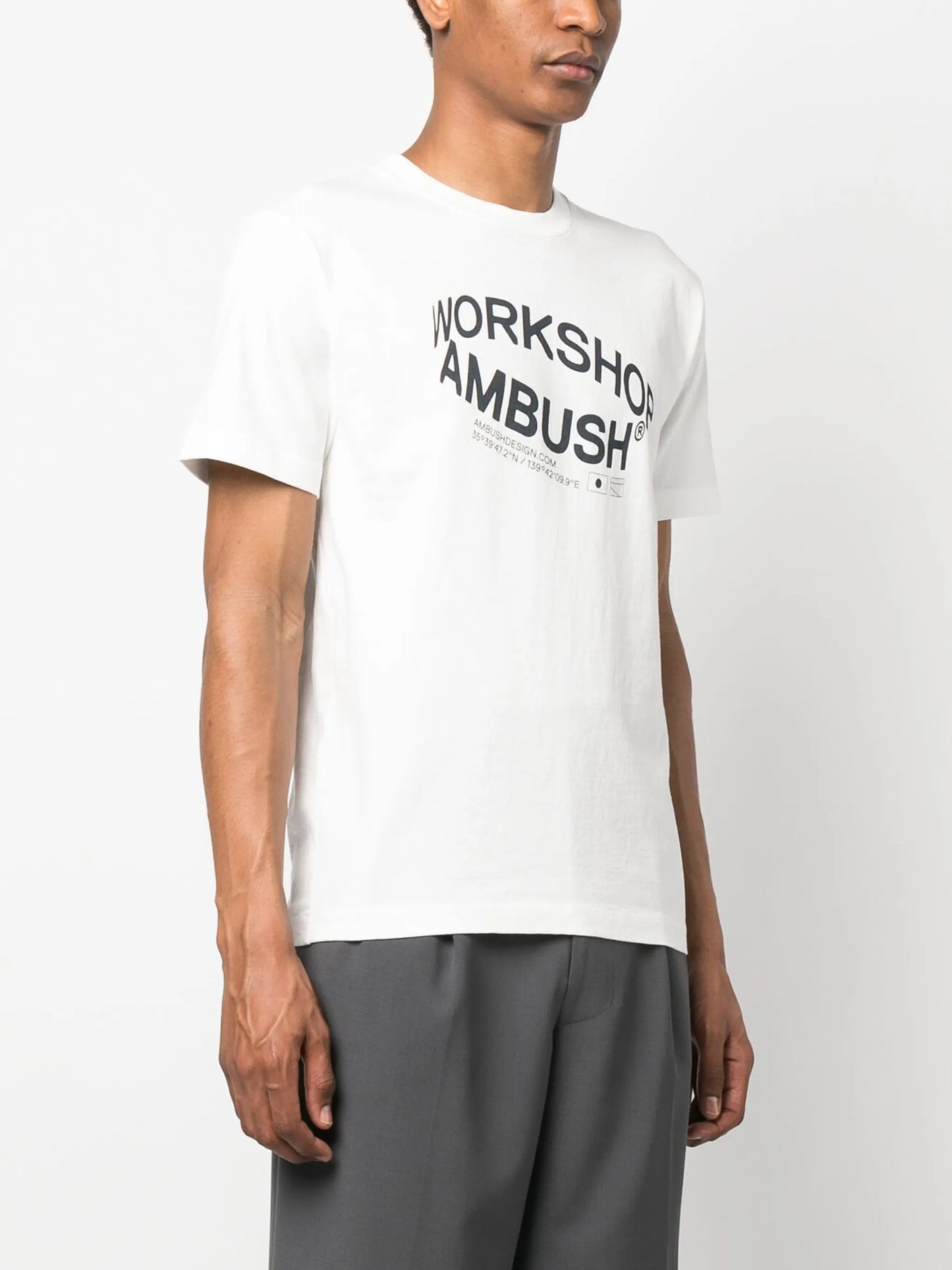 Revolve logo-print cotton T-shirt