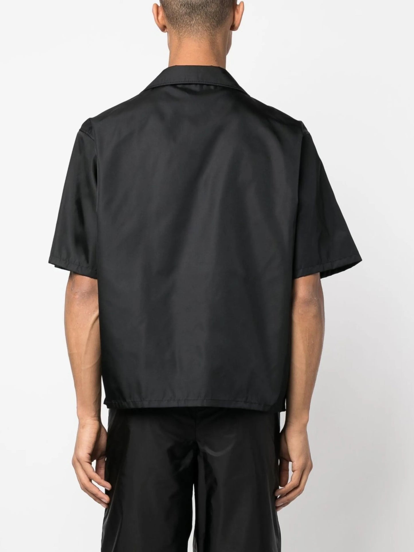 enamel triangle-logo shirt